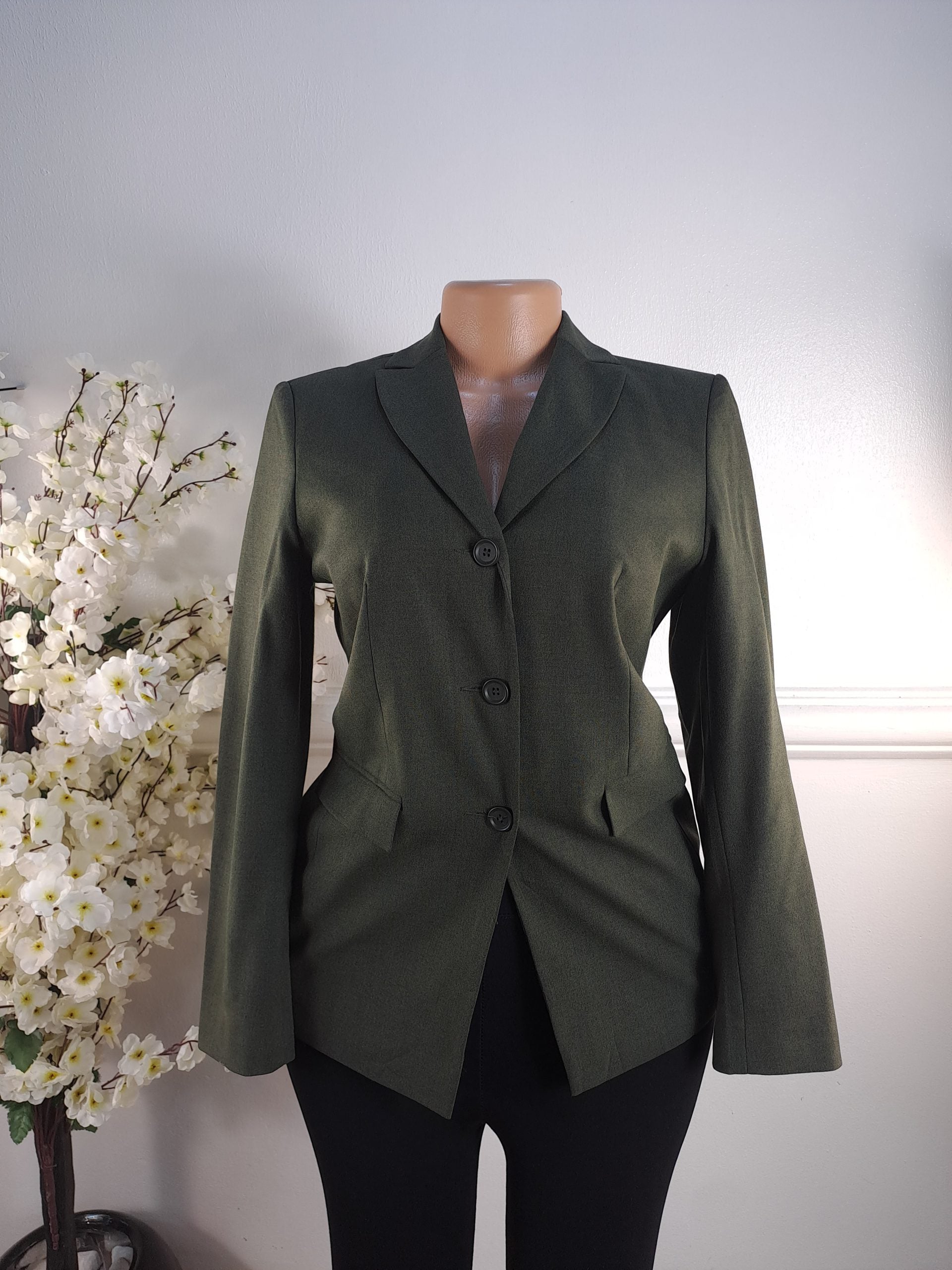 ANNE BROOKS UK SIZE 6 [LENGHT 26 INCHES] image 0