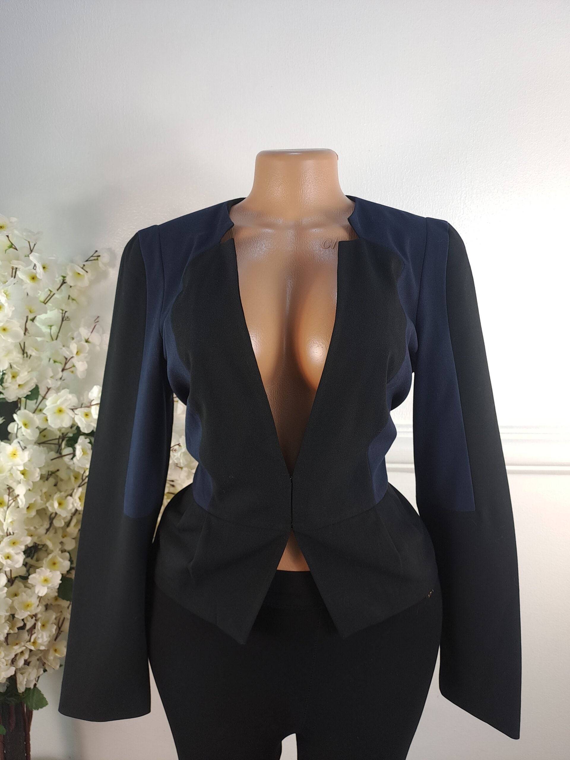 YESSICA UK SIZE 12 [LENGTH 23 INCHES, BLACK] image 0