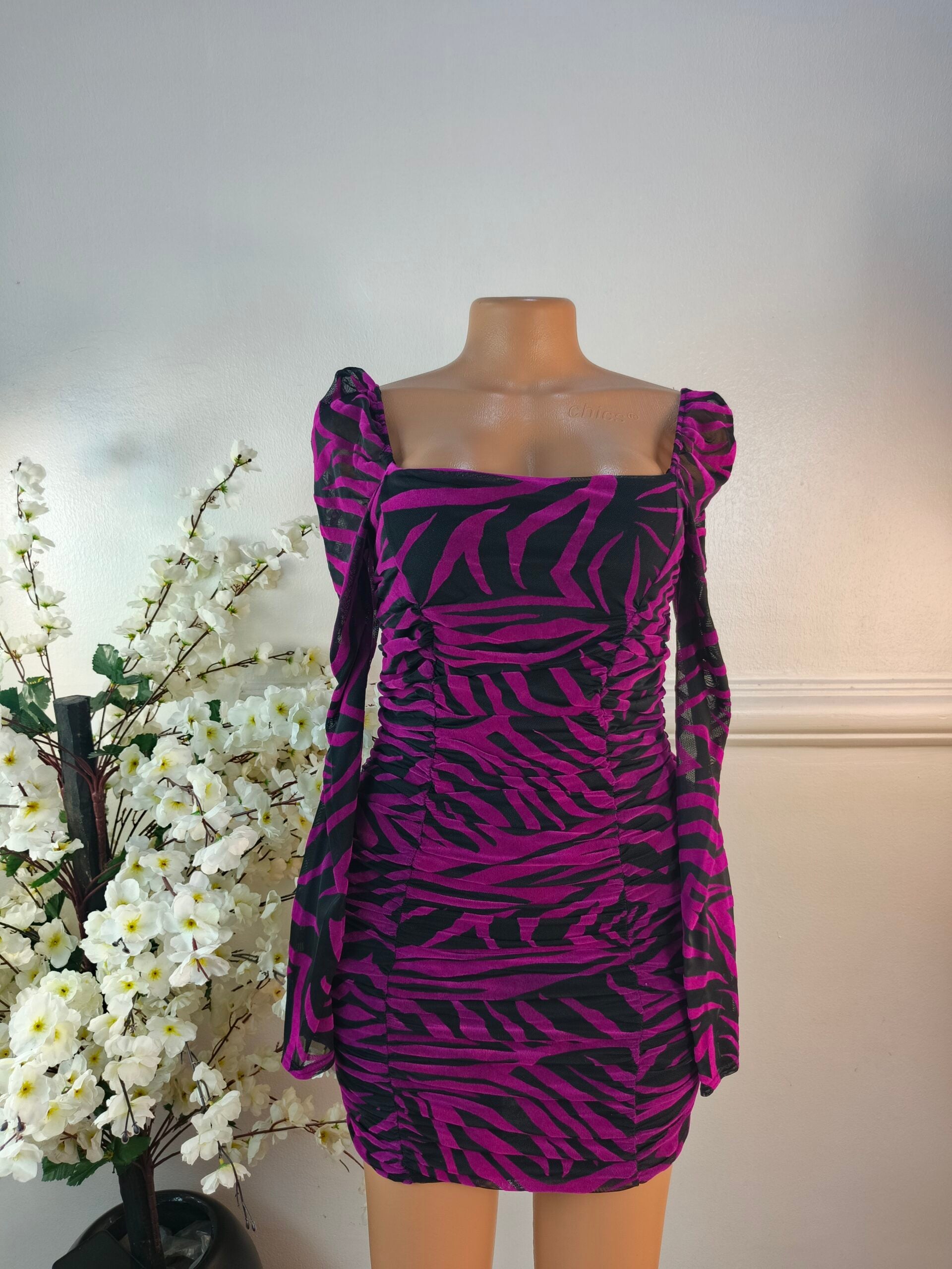 QUIZ UK SIZE 10 [BLACK &amp; PURPLE] image 0