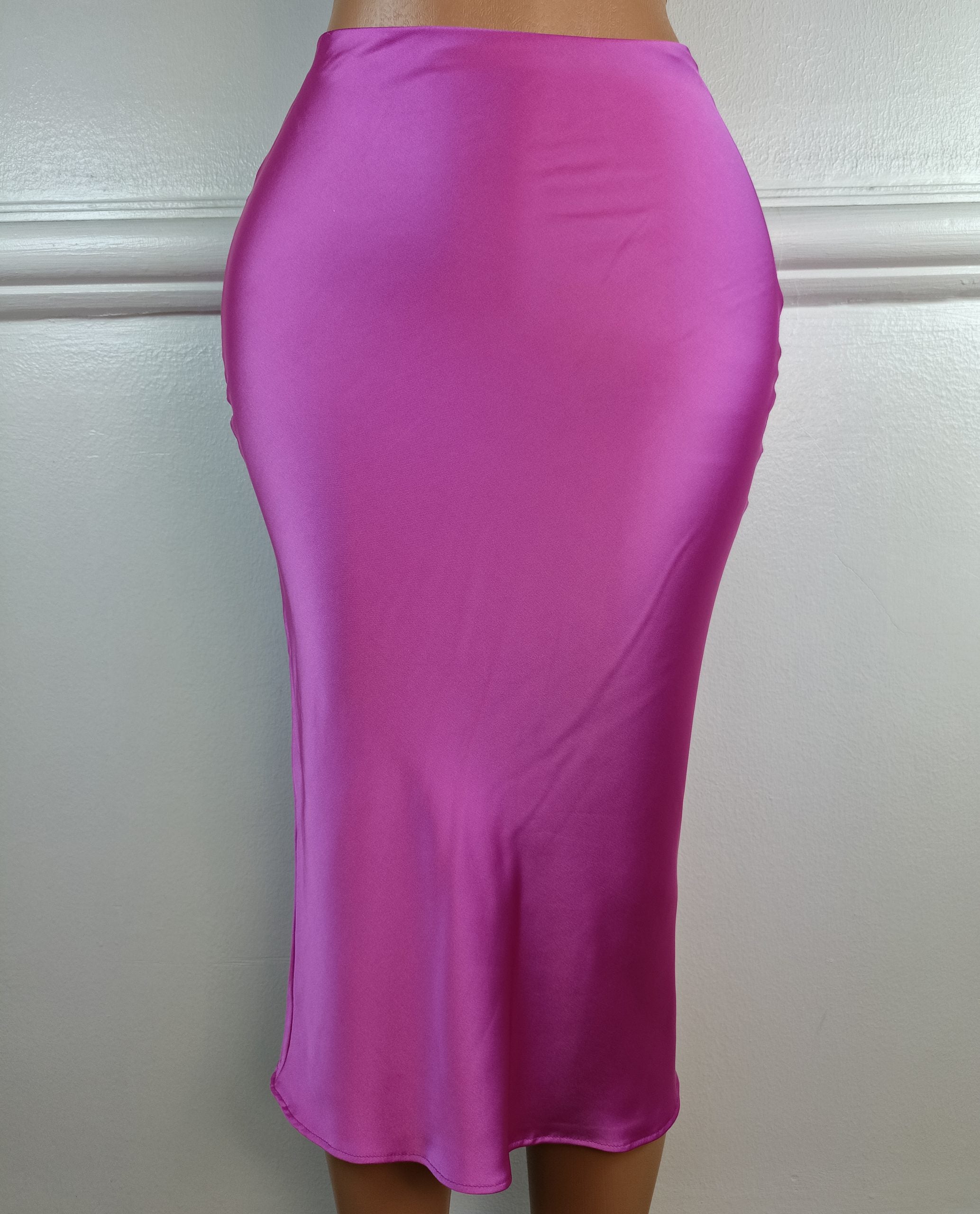 BOOHOO UK 6, L-35 INCHES image 0