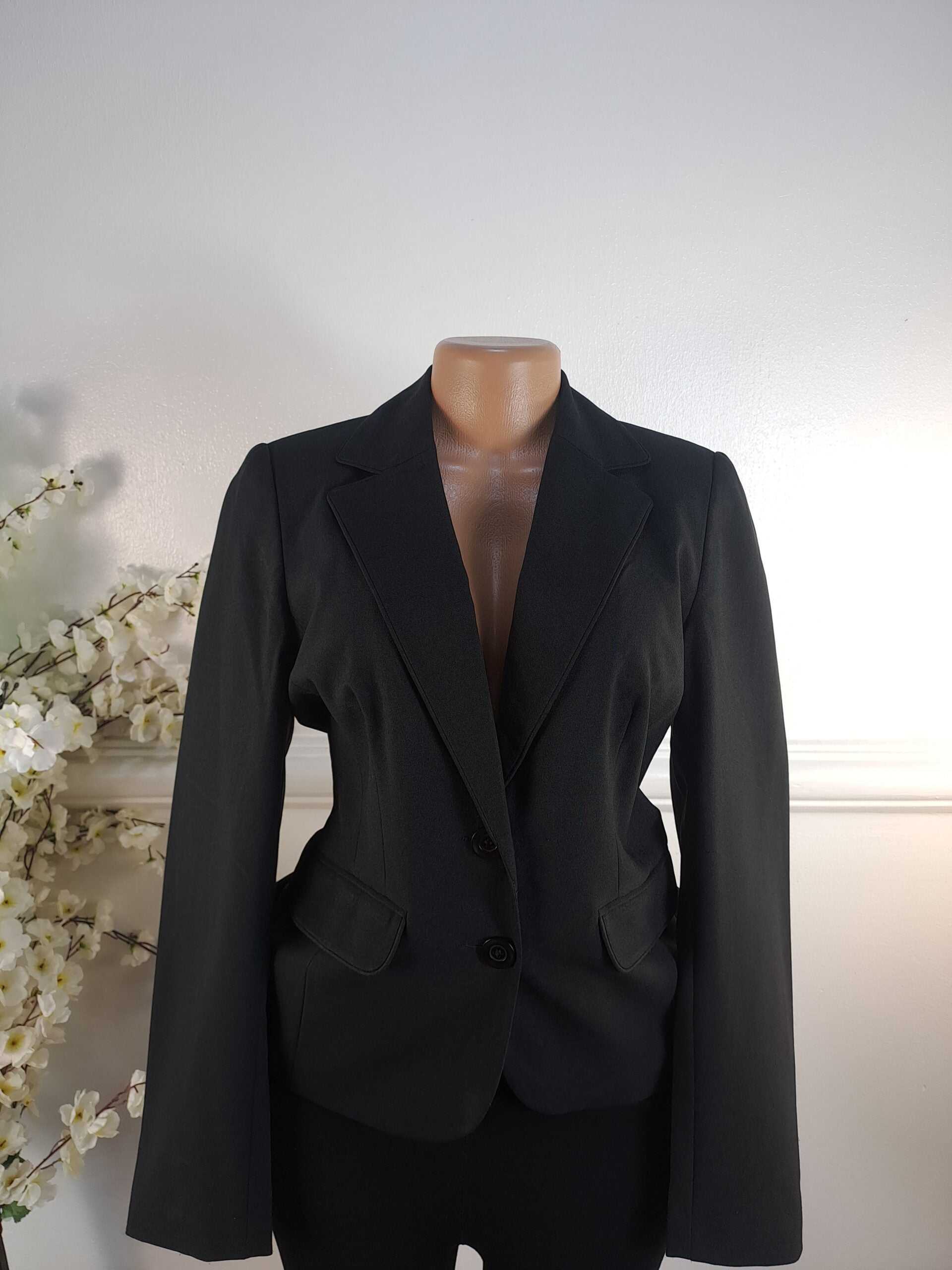 BLAZER UK SIZE 6 [LENGHT 24 INCHES, BLACK] image 0