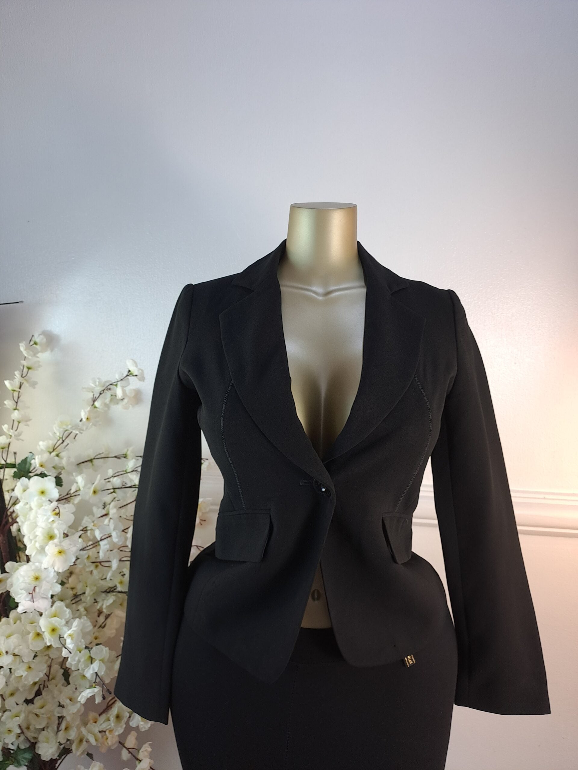 MARK &amp; SPENCER UK SIZE 6 [LENGTH 23 INCHES, BLACK] image 0