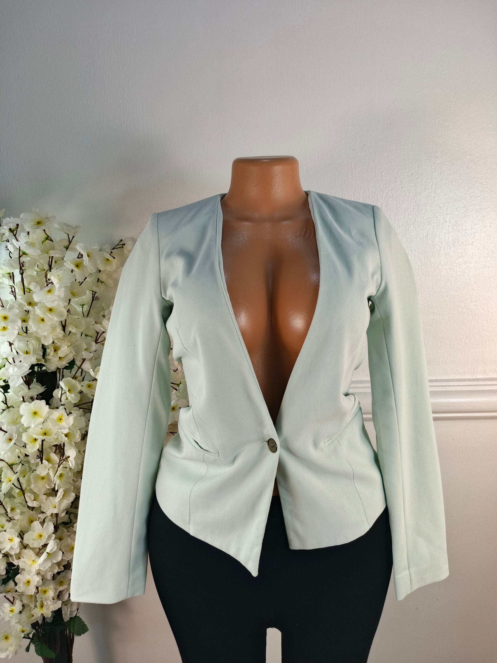 PULL &amp; BEAR UK SIZE 6 [LENGTH 23 INCHES, MINT] image 0