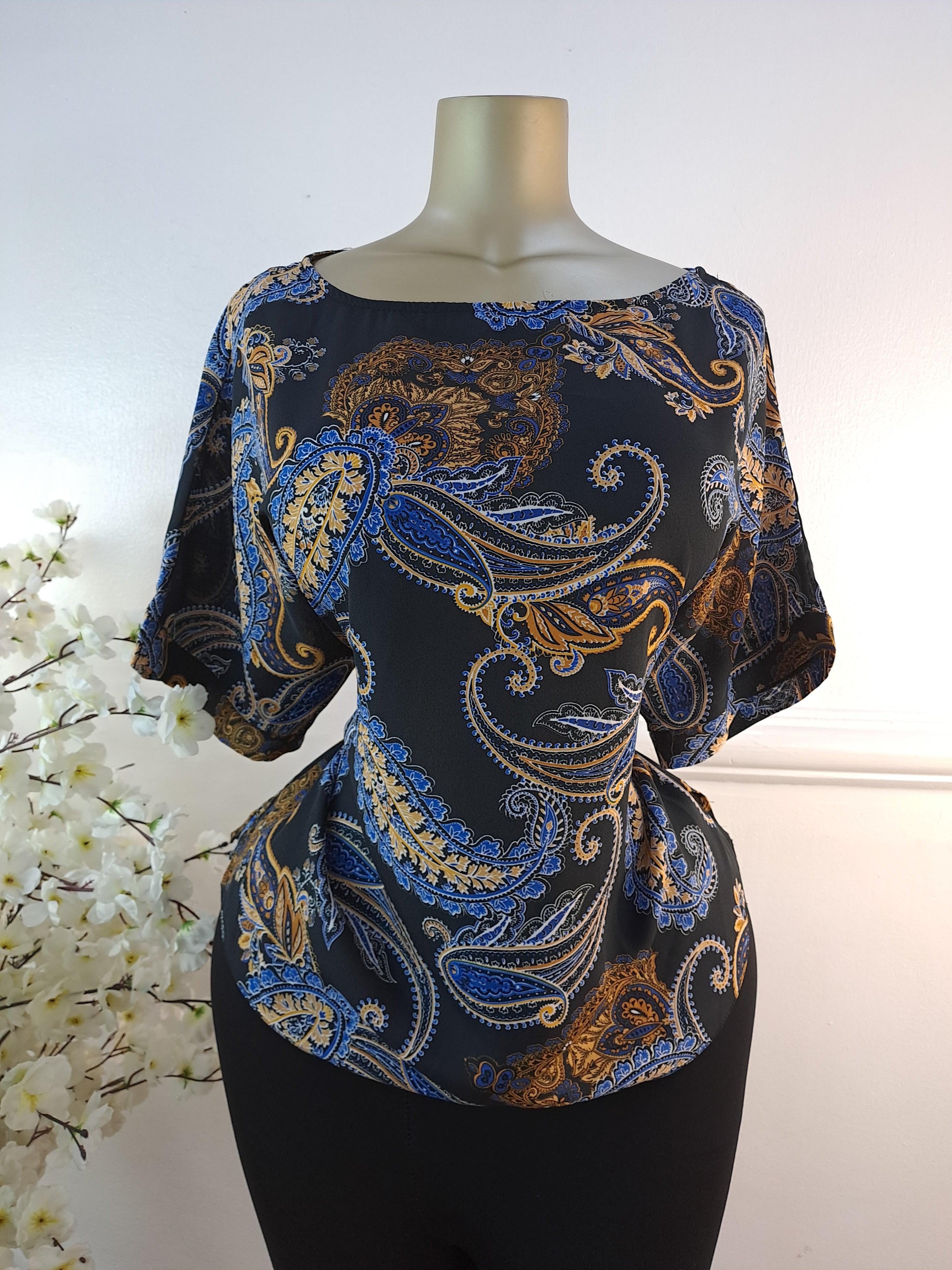 TOP UK SIZE 16