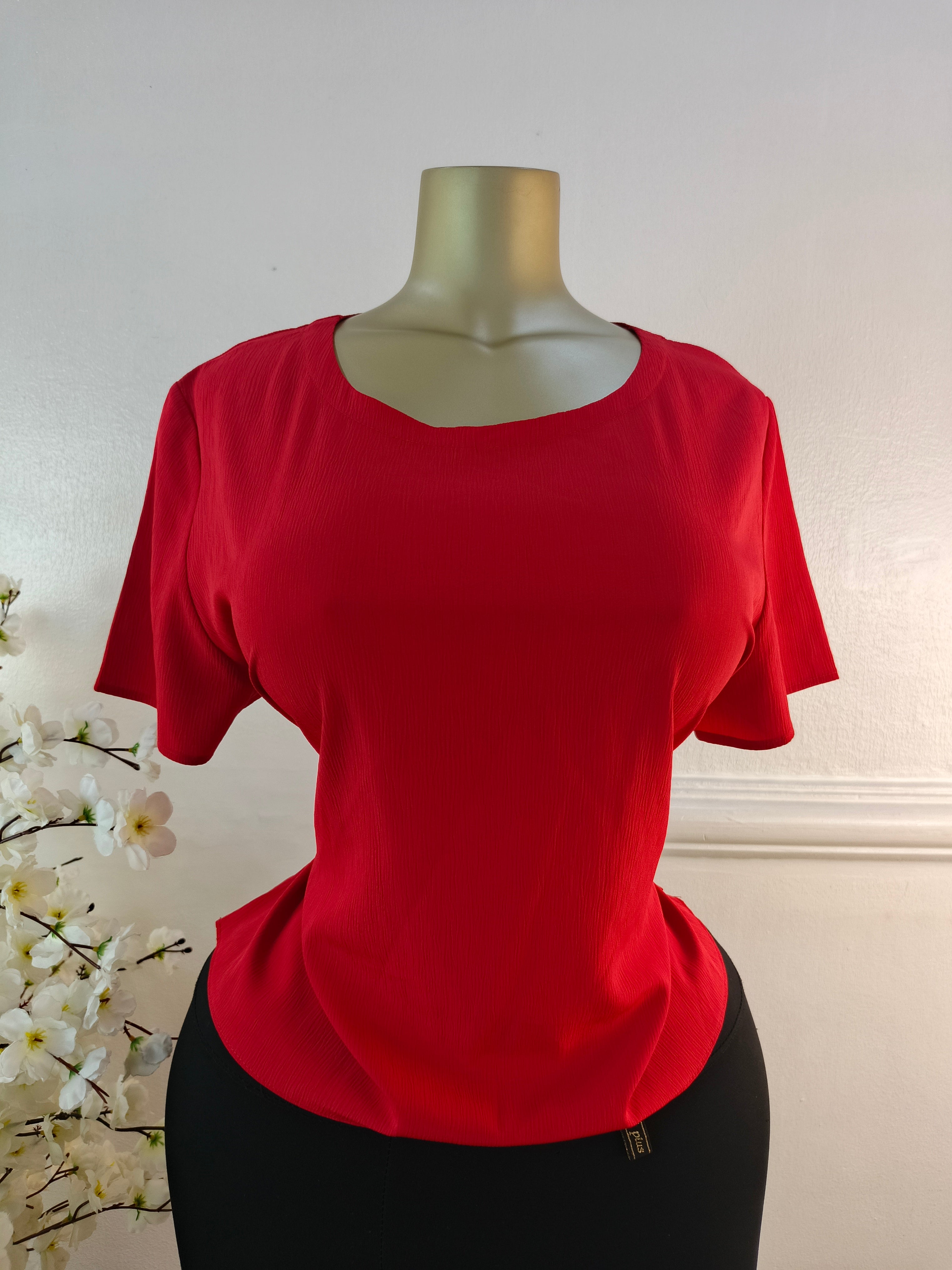 TOP UK SIZE 16