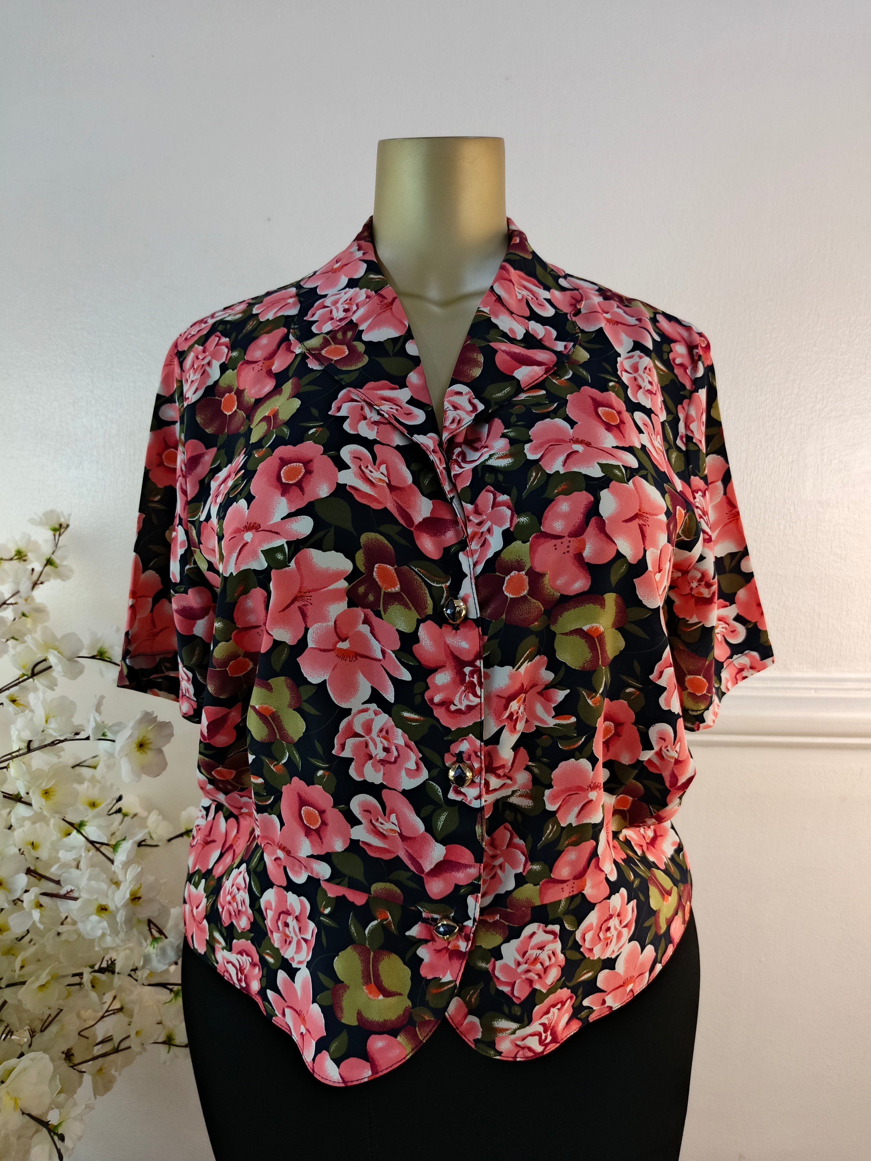 TOP UK SIZE 16