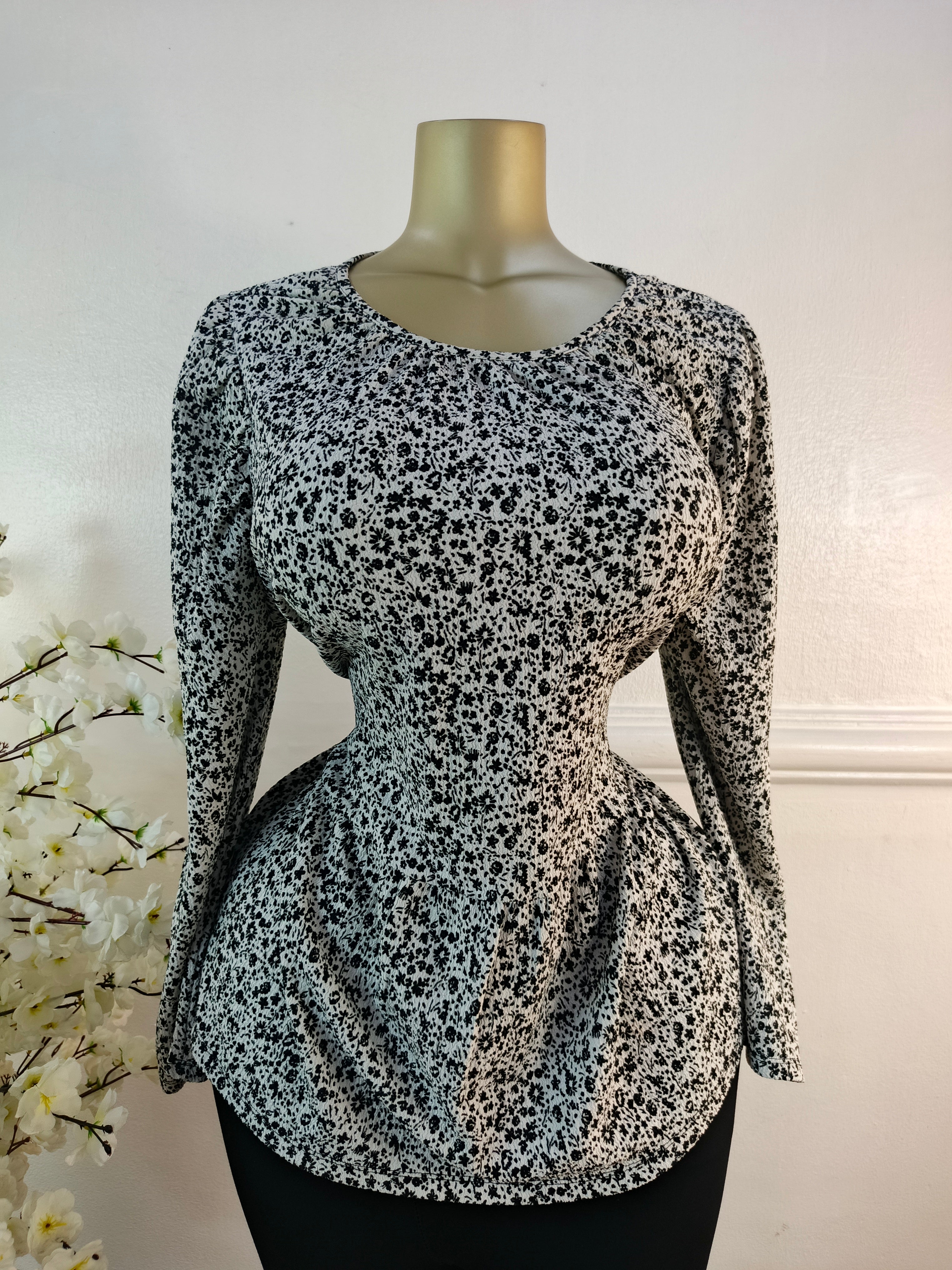 DUNNES UK SIZE 16
