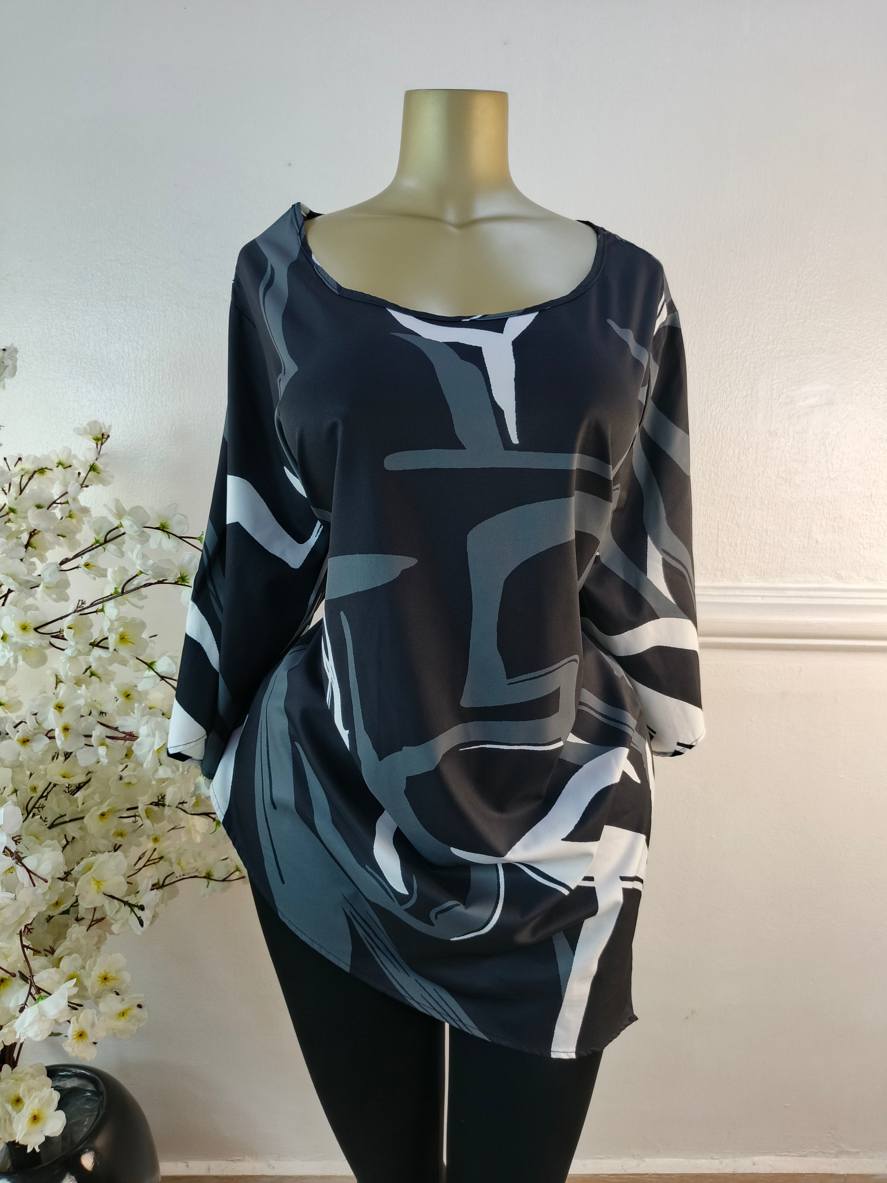 TOP UK SIZE 24