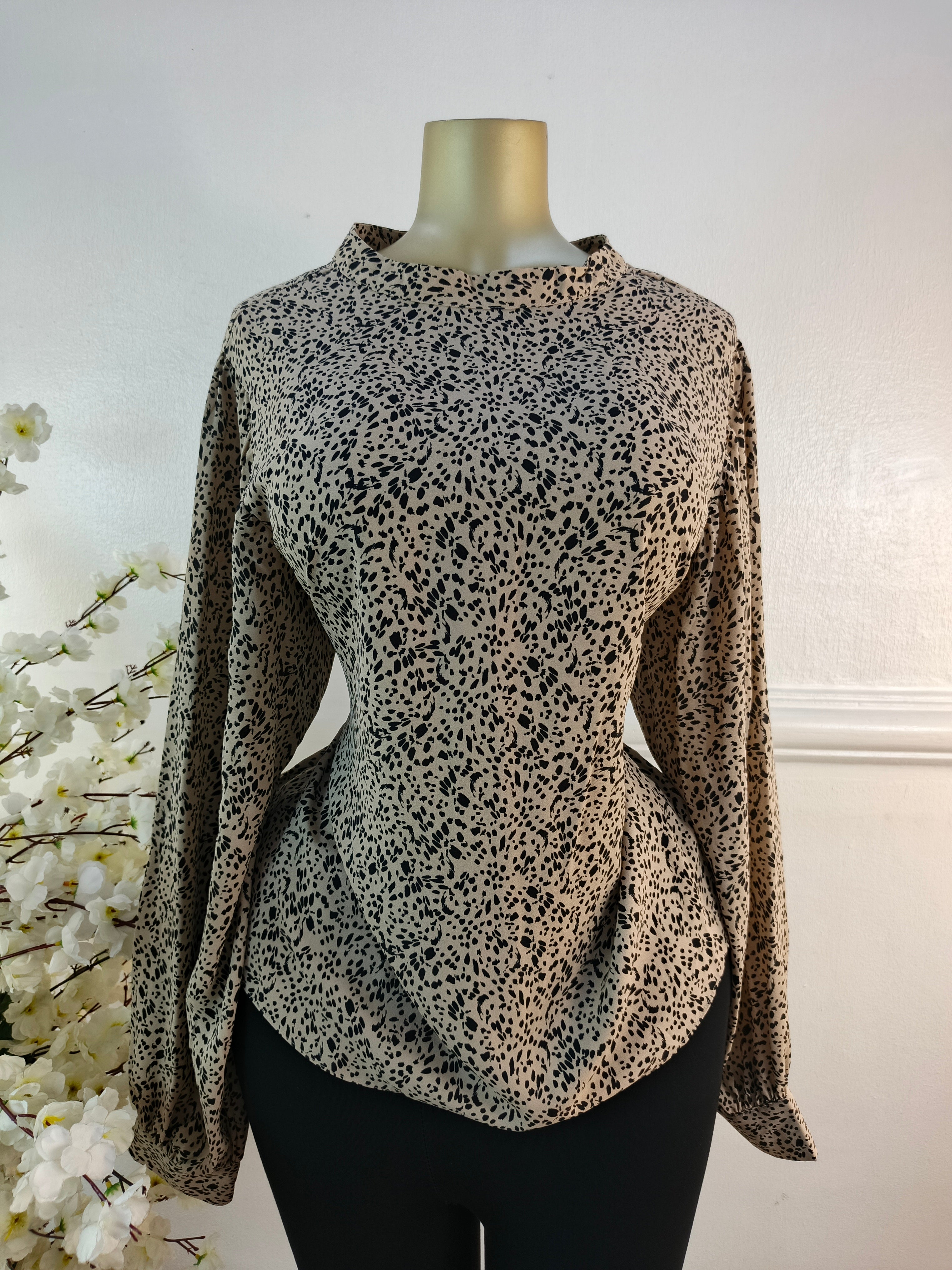 TOP UK SIZE 16