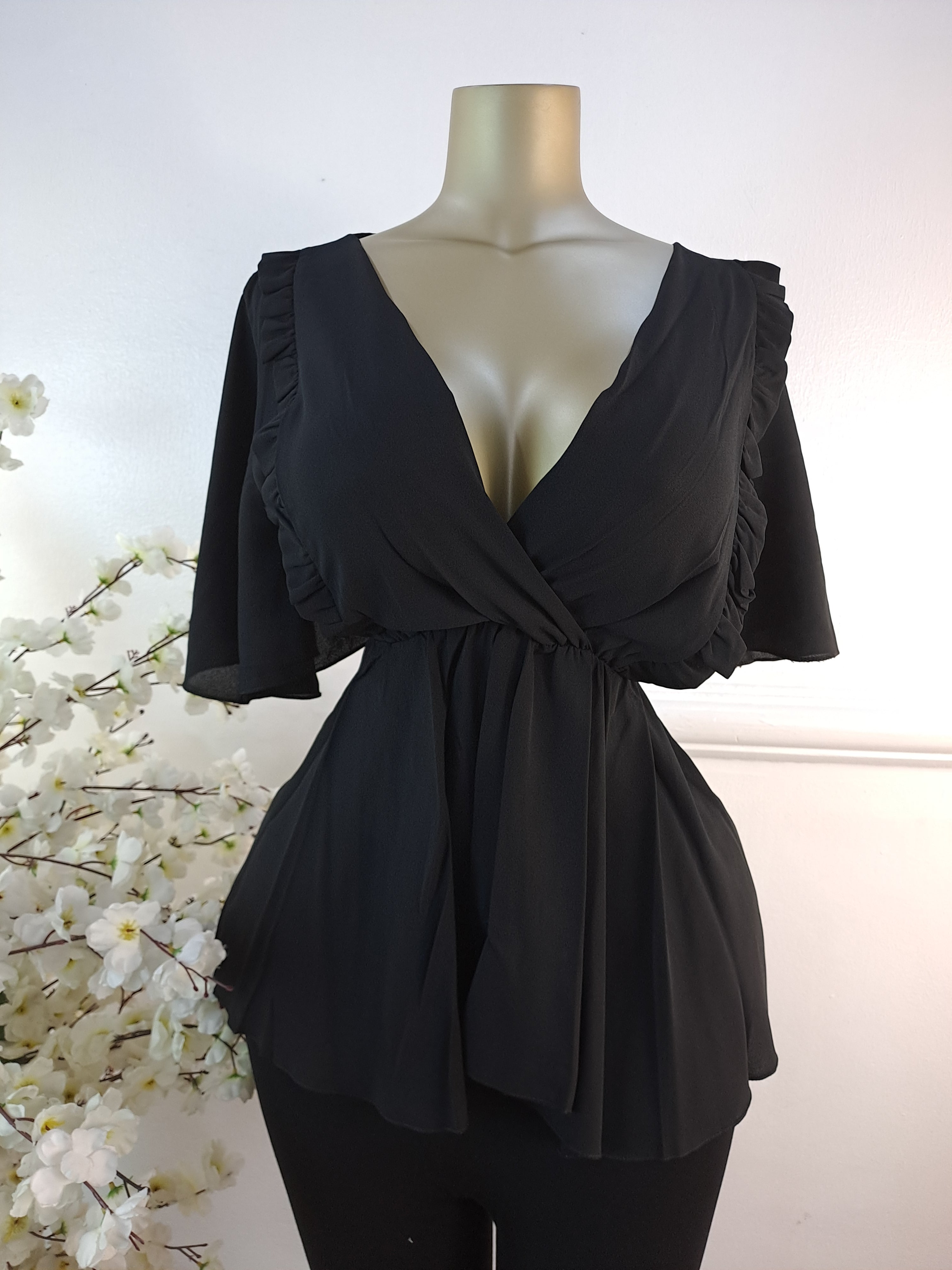 BOOHOO UK SIZE 16