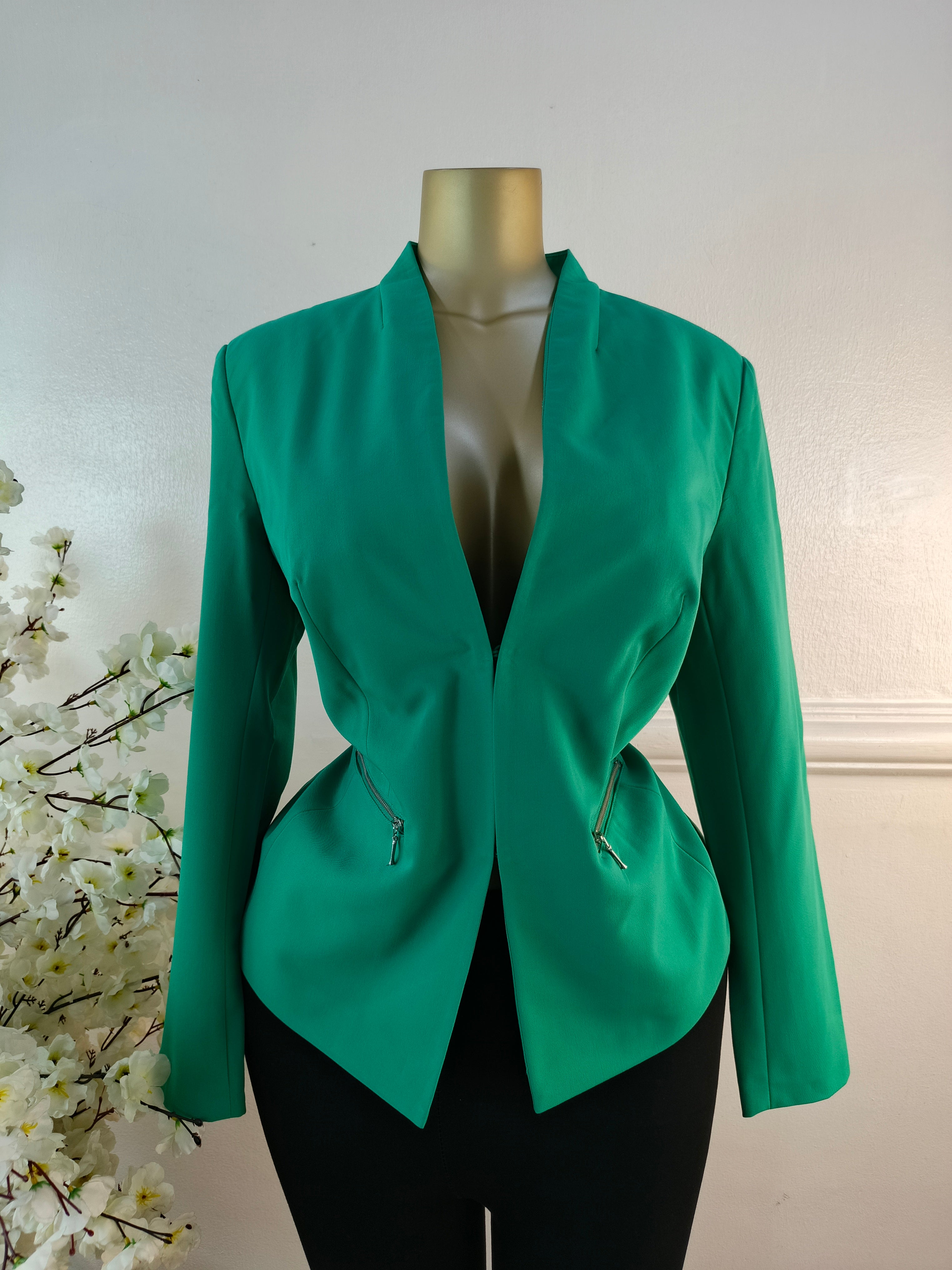 DAMART UK SIZE 14 [LENGTH 26 INCHES]