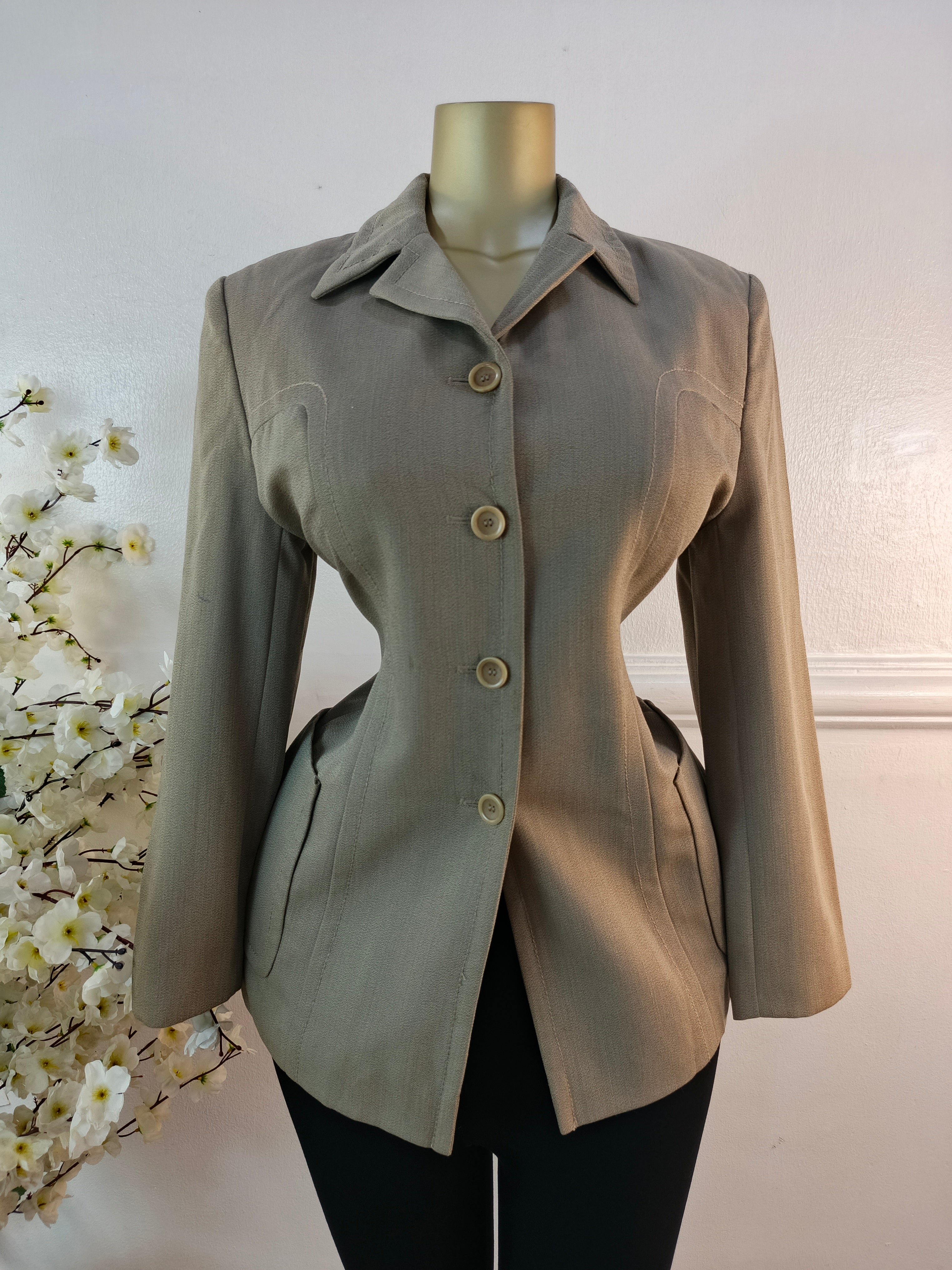 PRECIS PETITE UK SIZE 12 [LENGTH 30 INCHES]