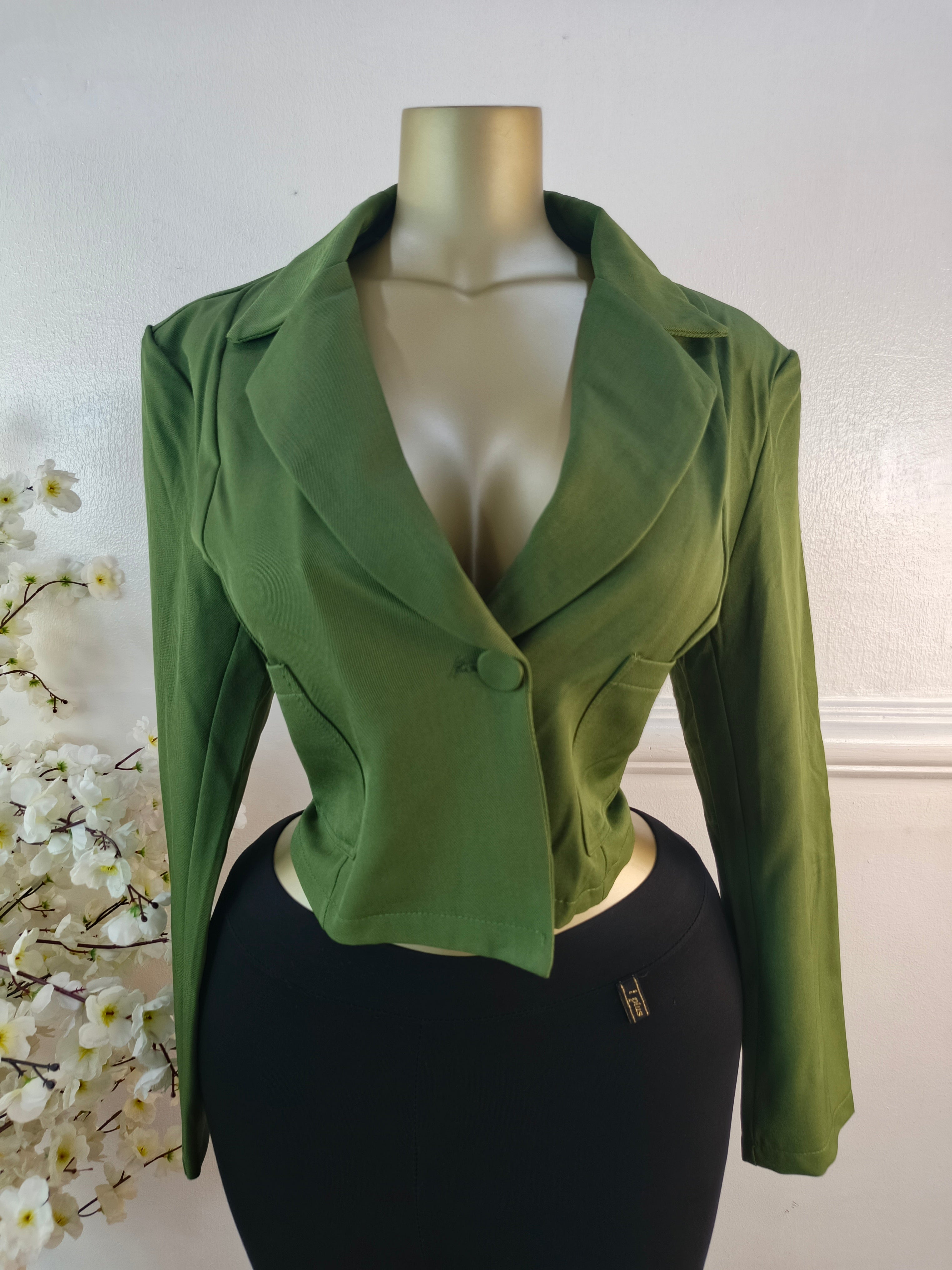 AMARANTO UK SIZE 16 [LENGTH 19 INCHES]