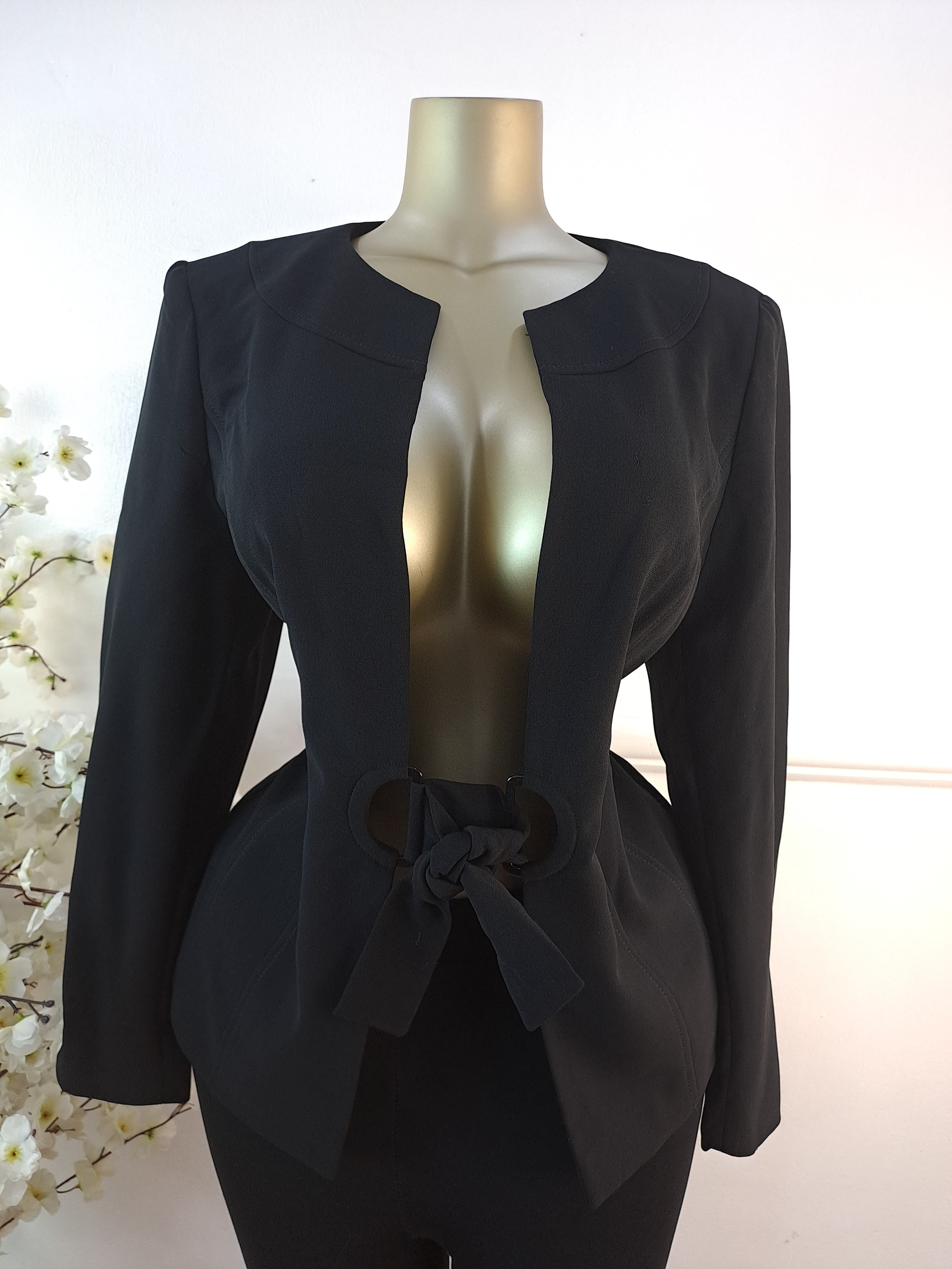ELVI UK SIZE 16 [LENGTH 26 INCHES]