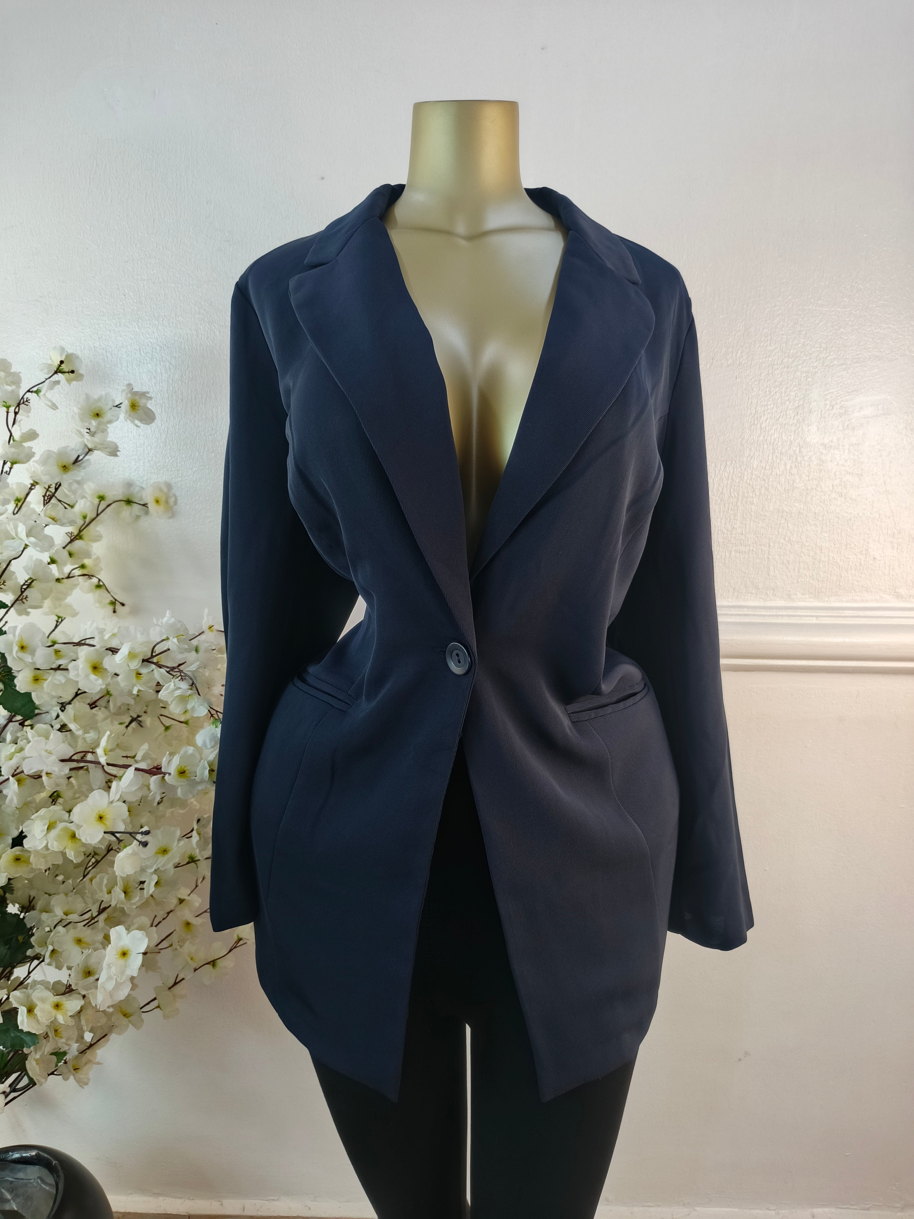 BLAZER UK SIZE 18 [LENGTH 31 INCHES]