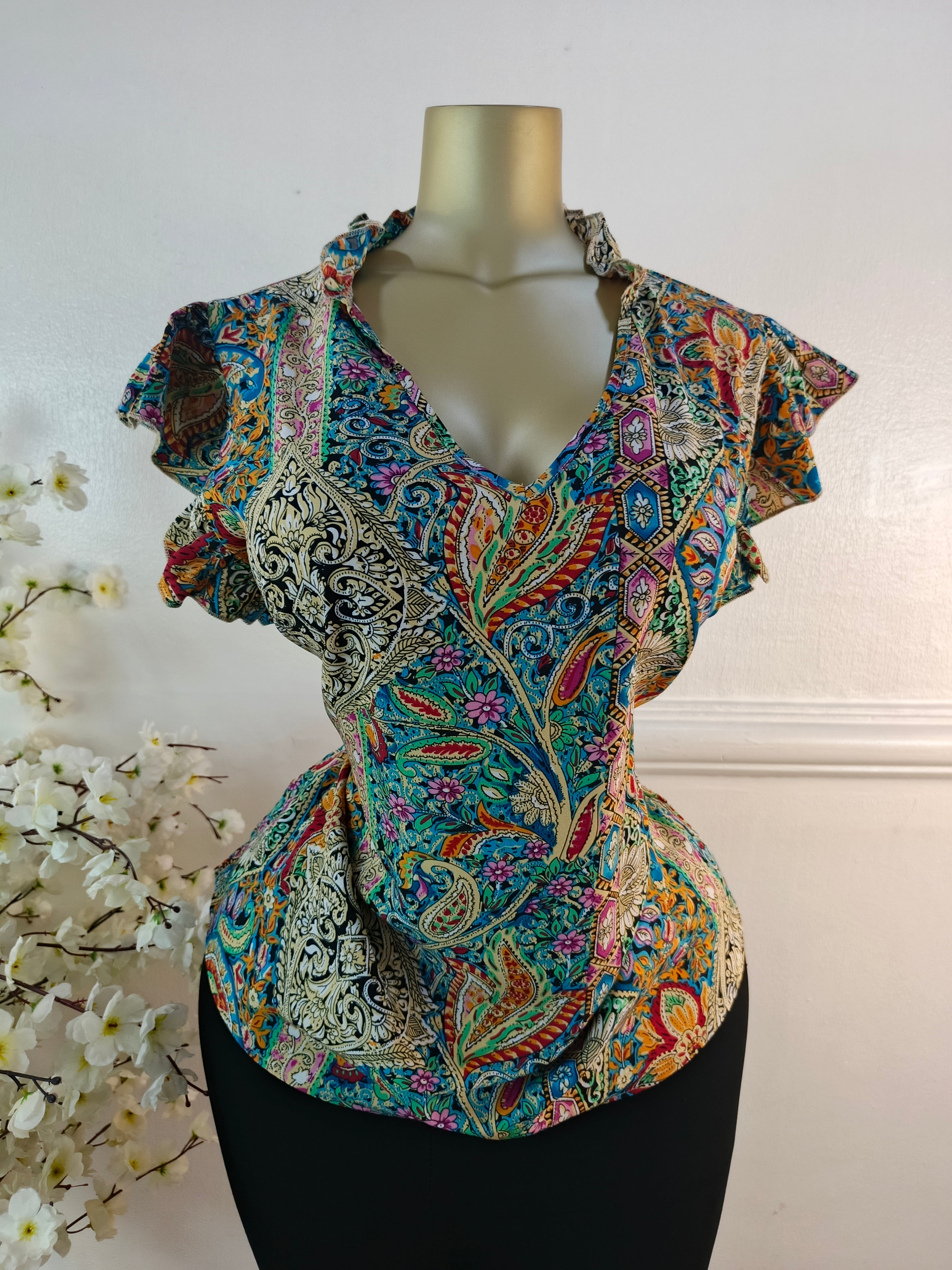 TOP UK SIZE 16