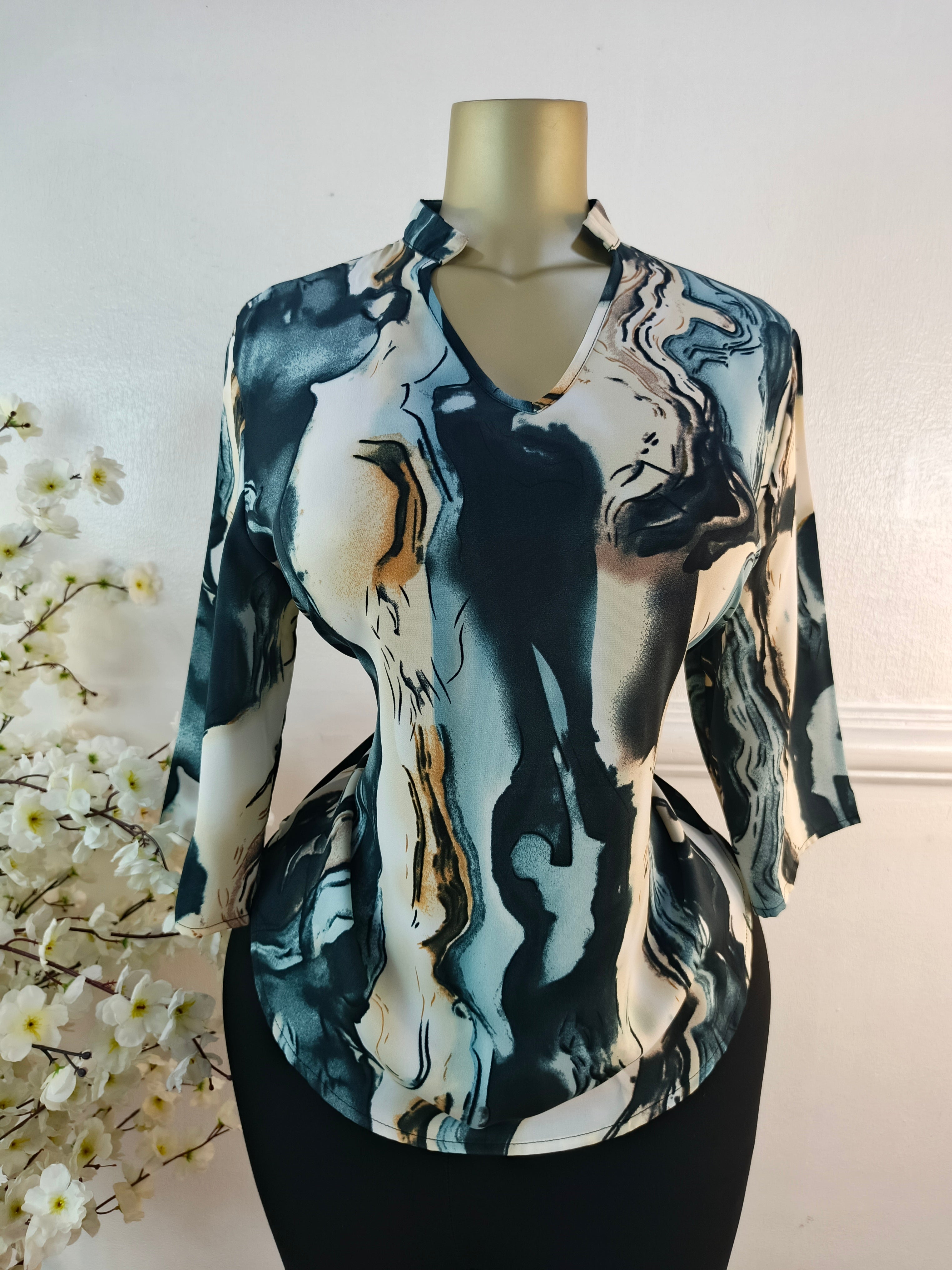 TOP UK SIZE 16