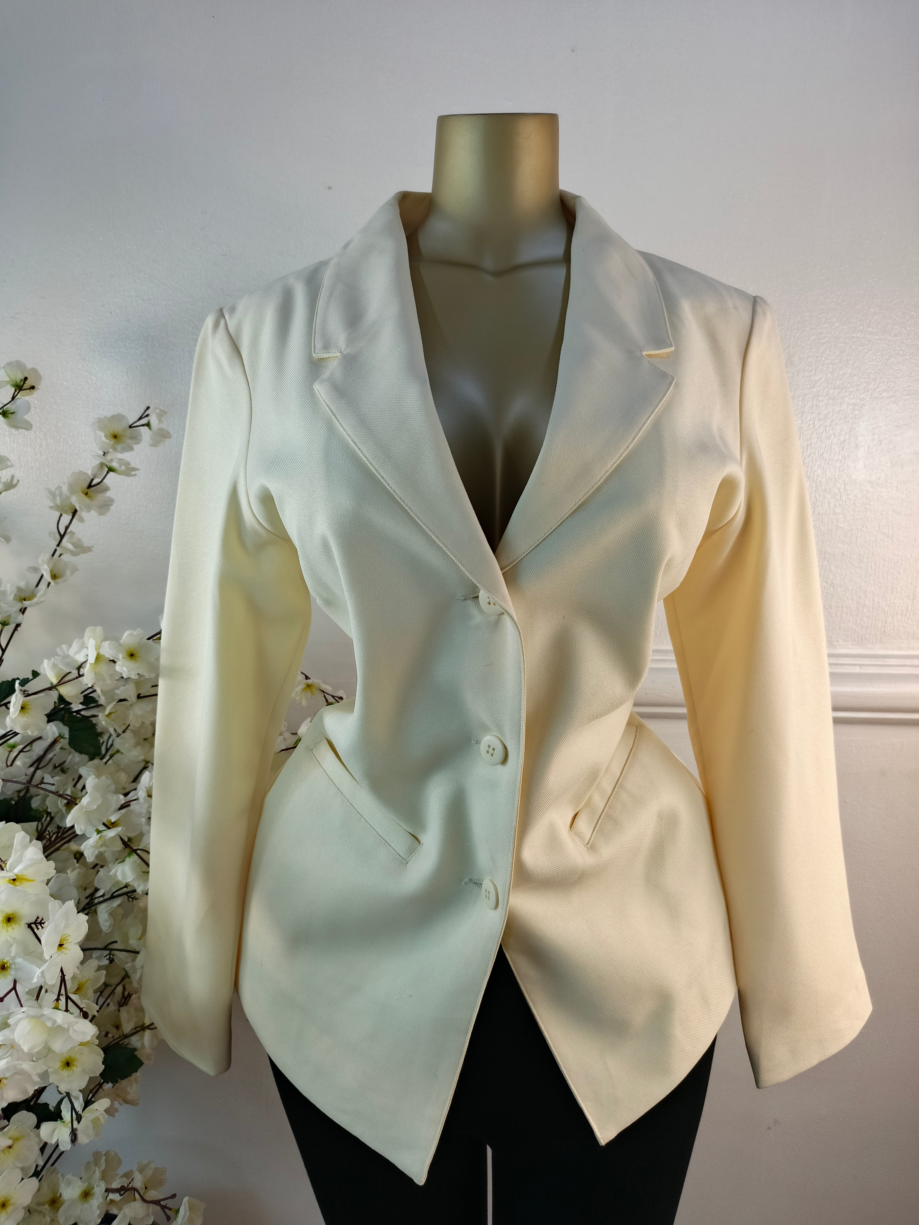DAMART UK SIZE 18 [LENGTH 29 INCHES]