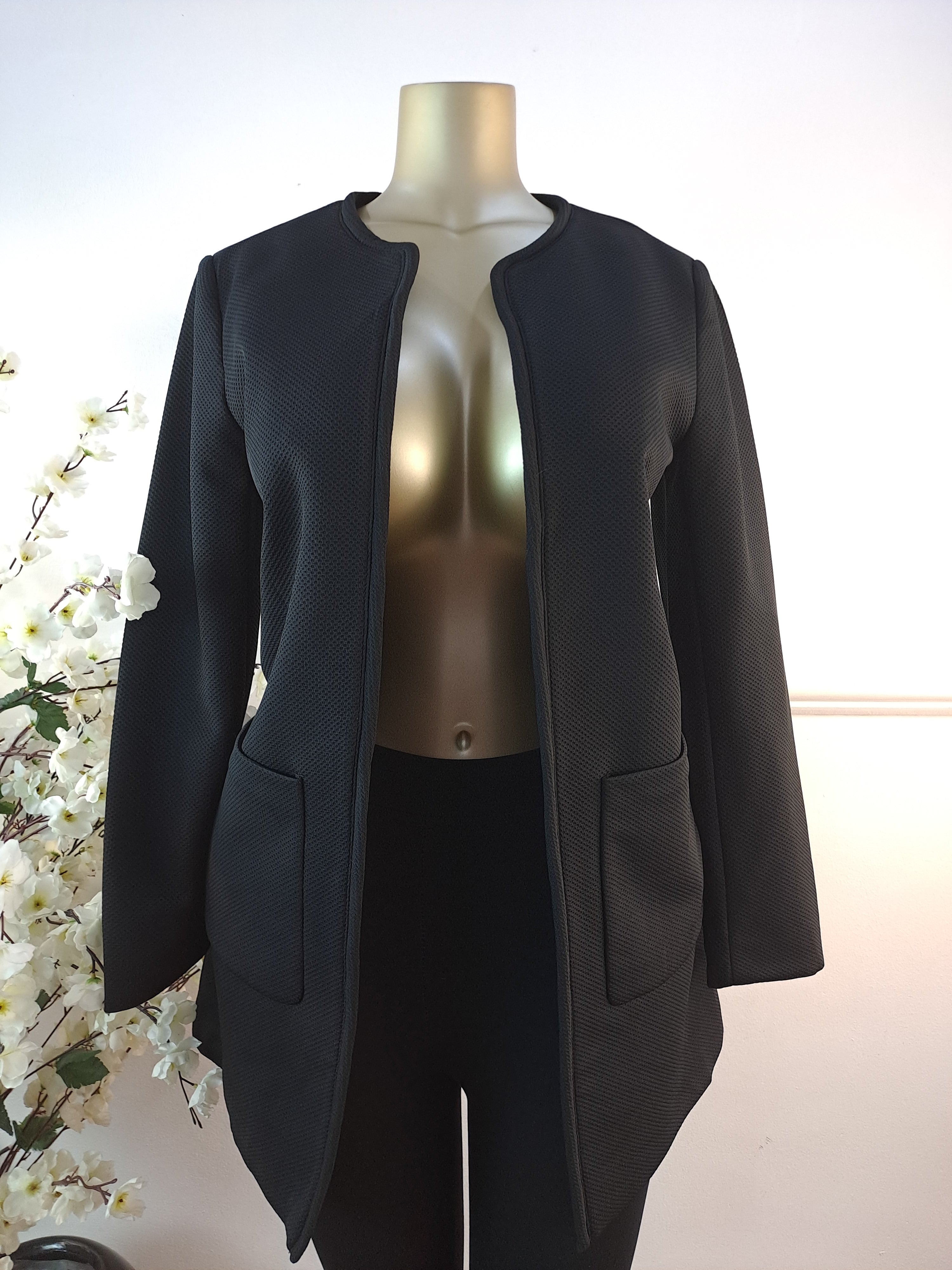 H&M UK SIZE 12 [LENGTH 34 INCHES]