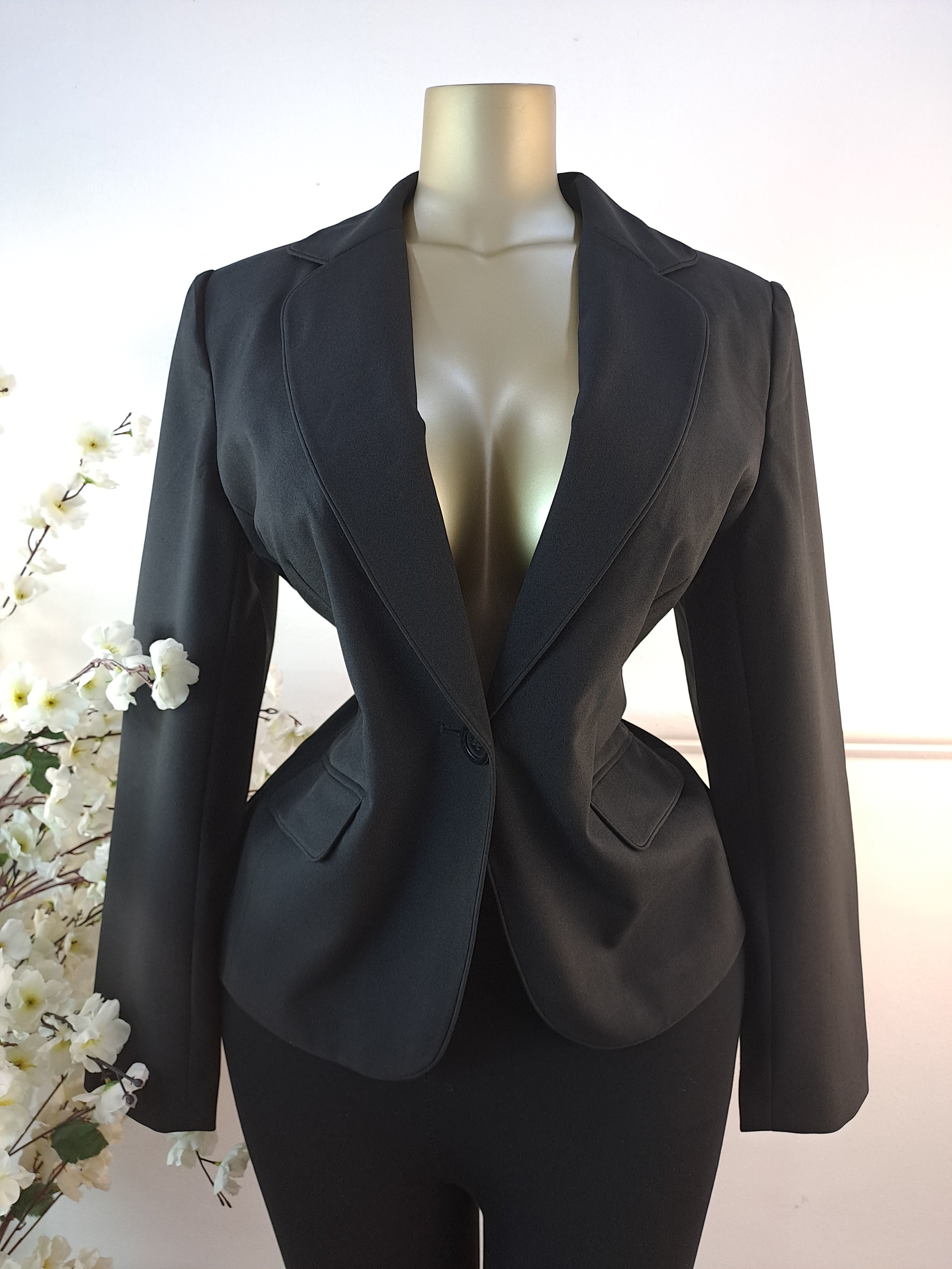 BLAZER UK SIZE 14 [LENGTH 26 INCHES]