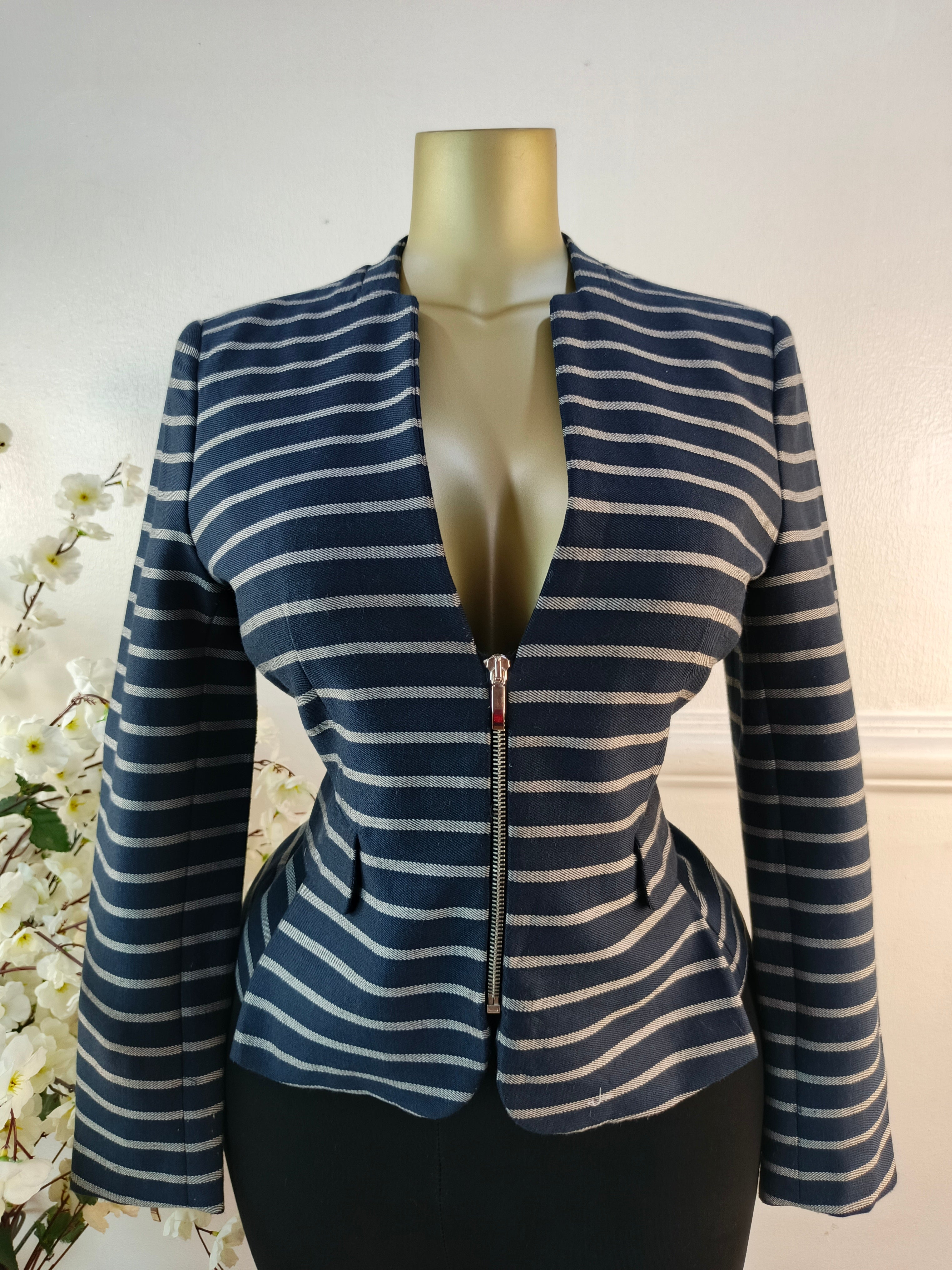 EASTEX UK SIZE 10 [LENGTH 23 INCHES]