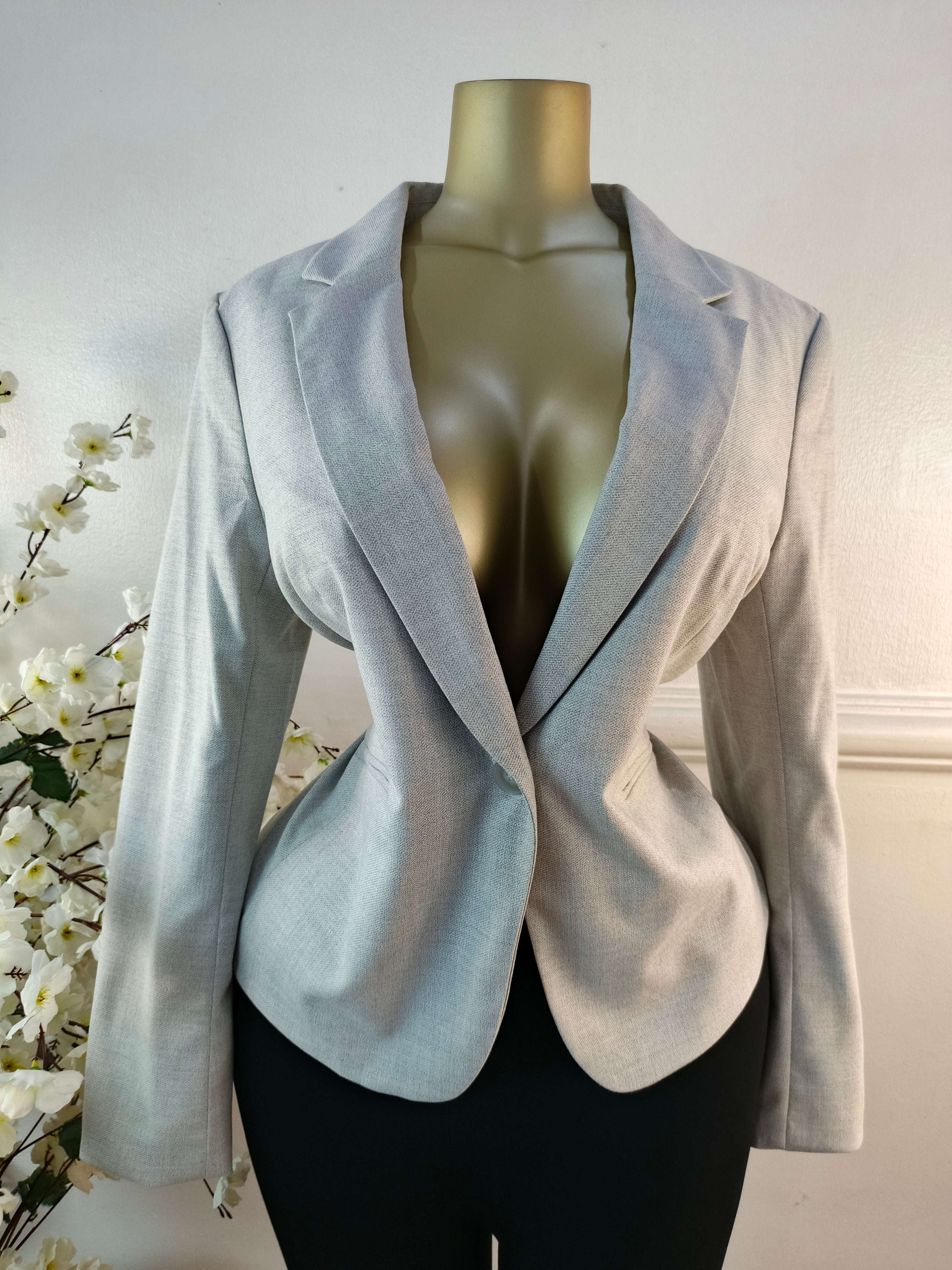 H&M UK SIZE 14 [LENGTH 26 INCHES]