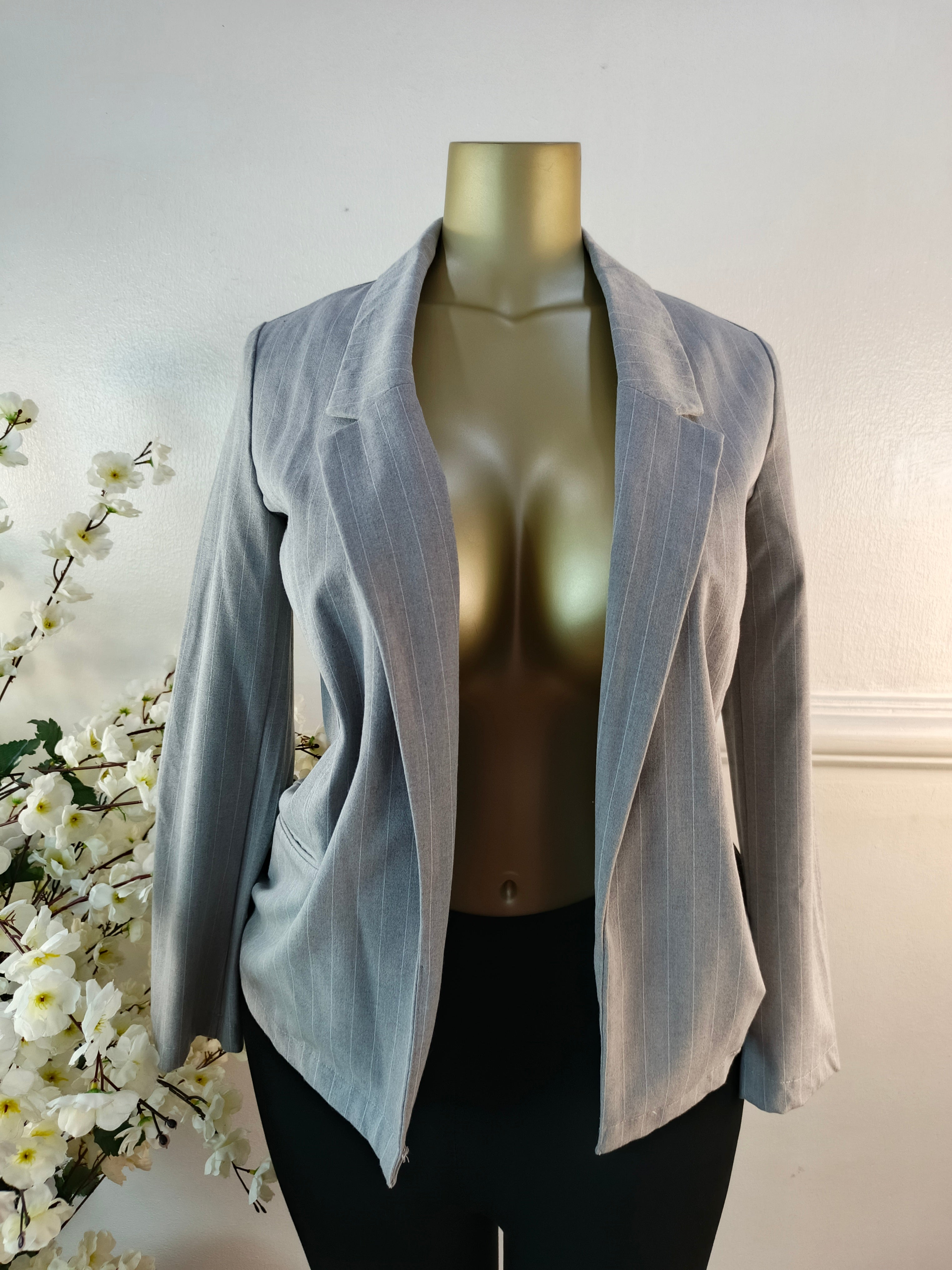 STRANDIVARIUS UK SIZE 8 [LENGTH 26 INCHES]