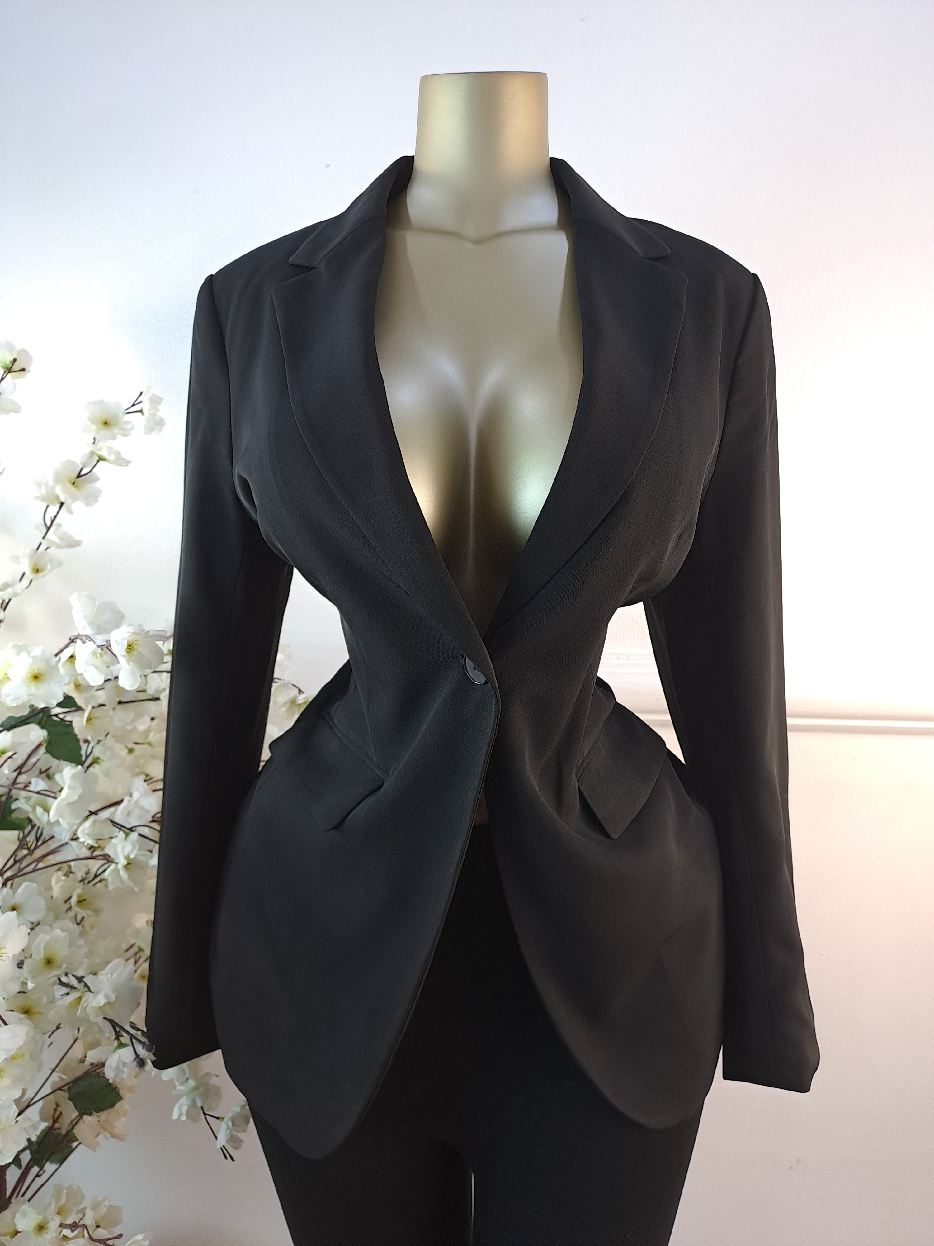 H&M UK SIZE 12 [LENGTH 31 INCHES]