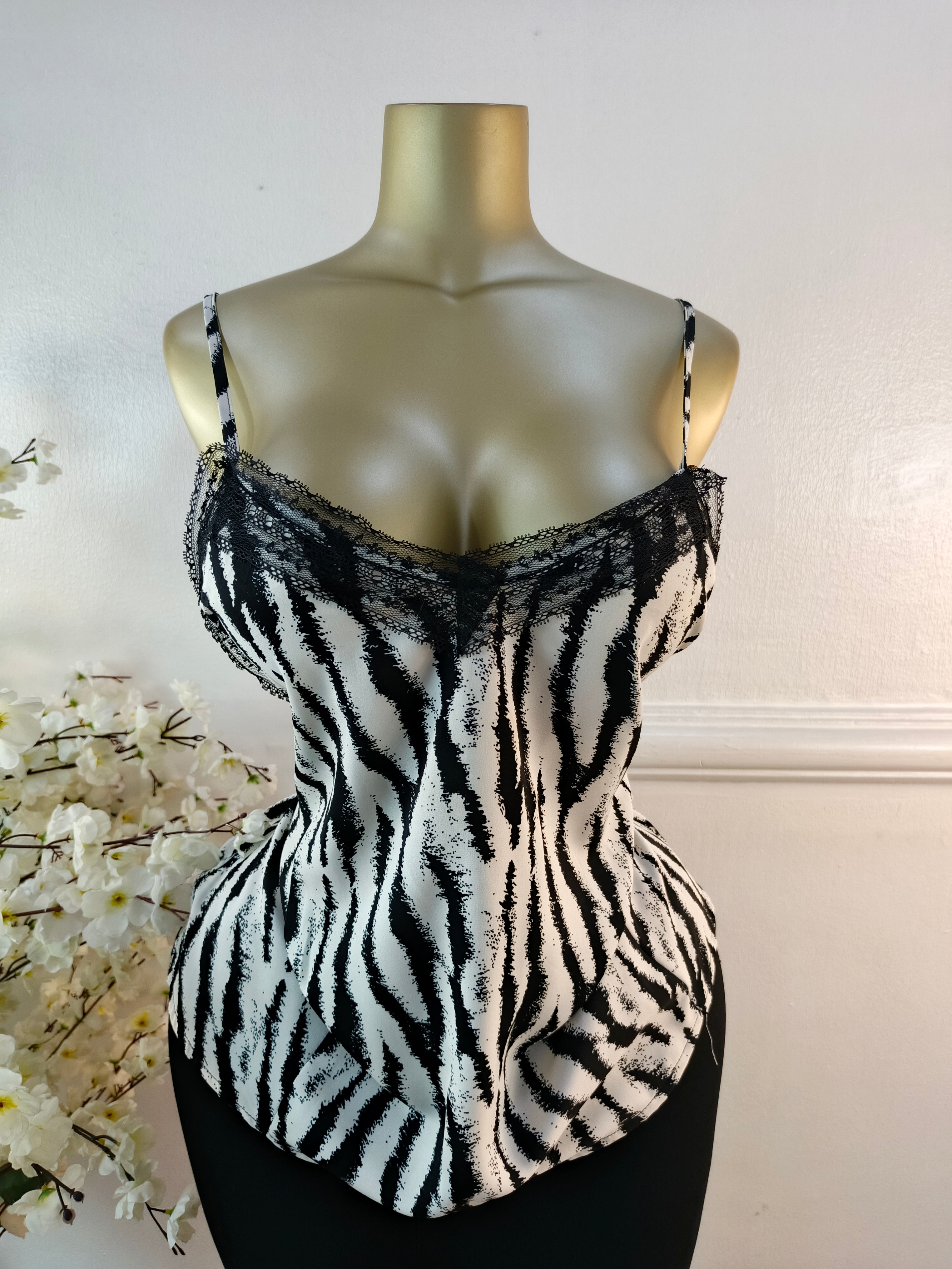 SHEIN UK SIZE 16