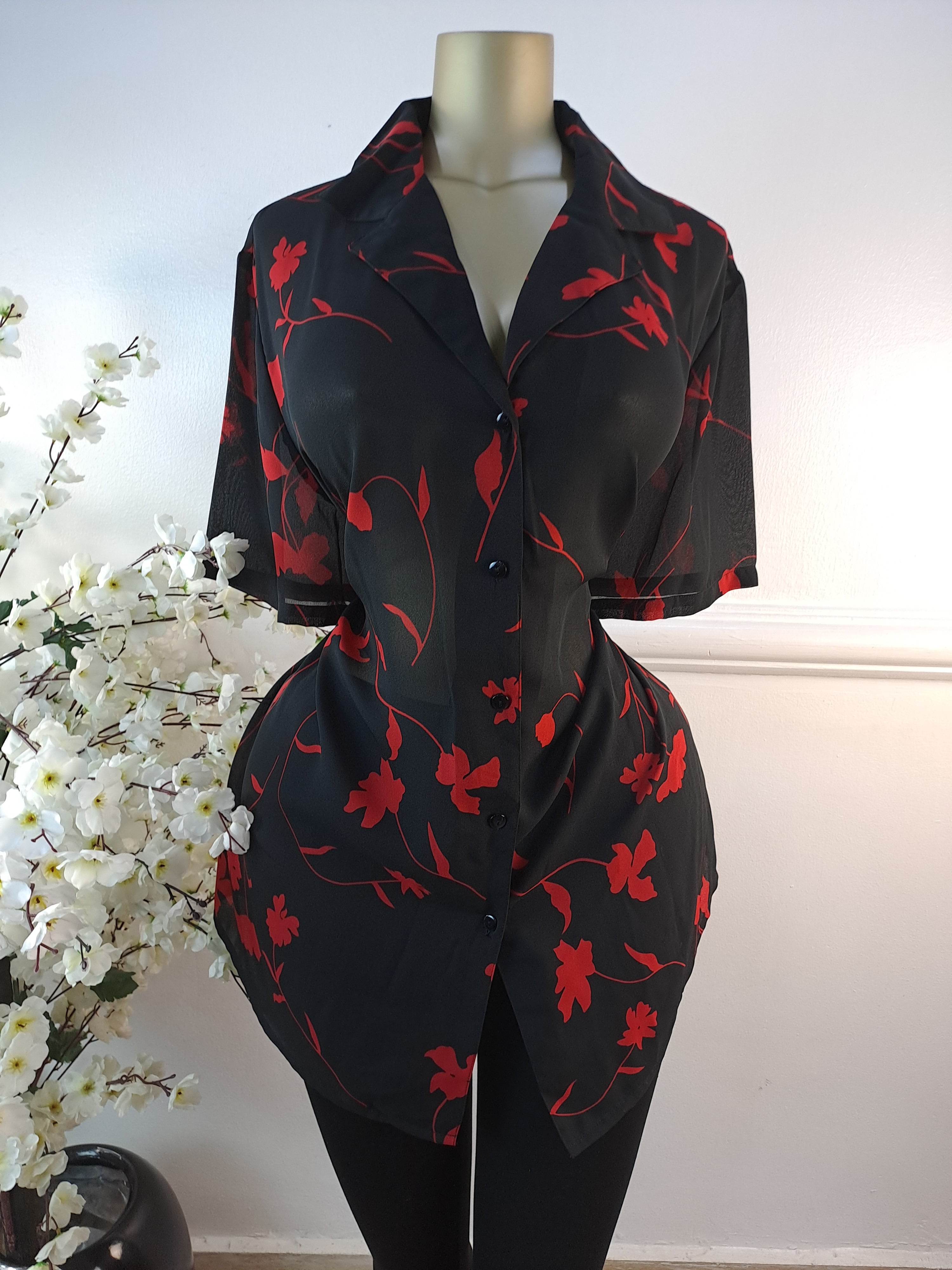 TOP UK SIZE 28