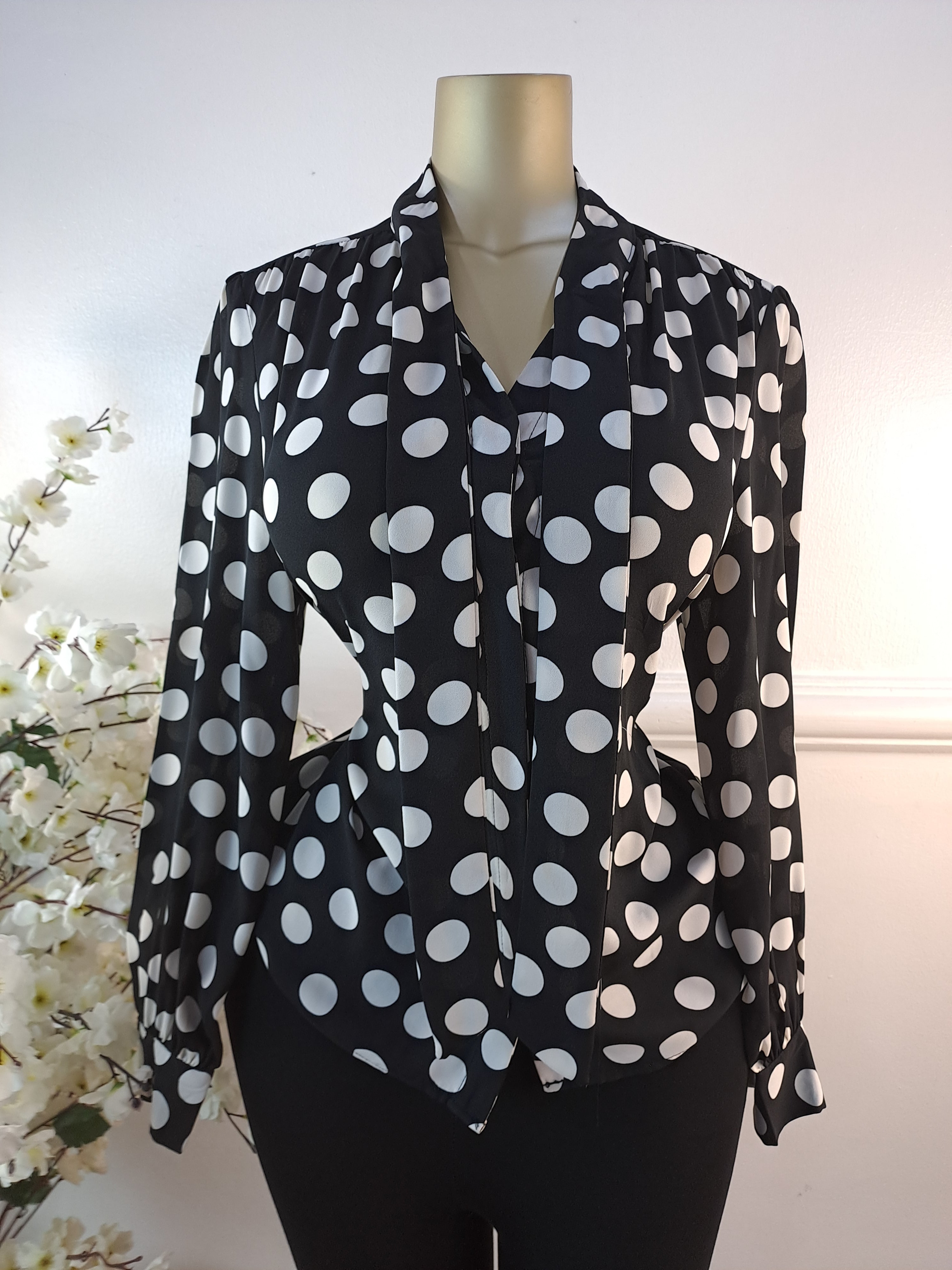 DUNNES UK SIZE 14