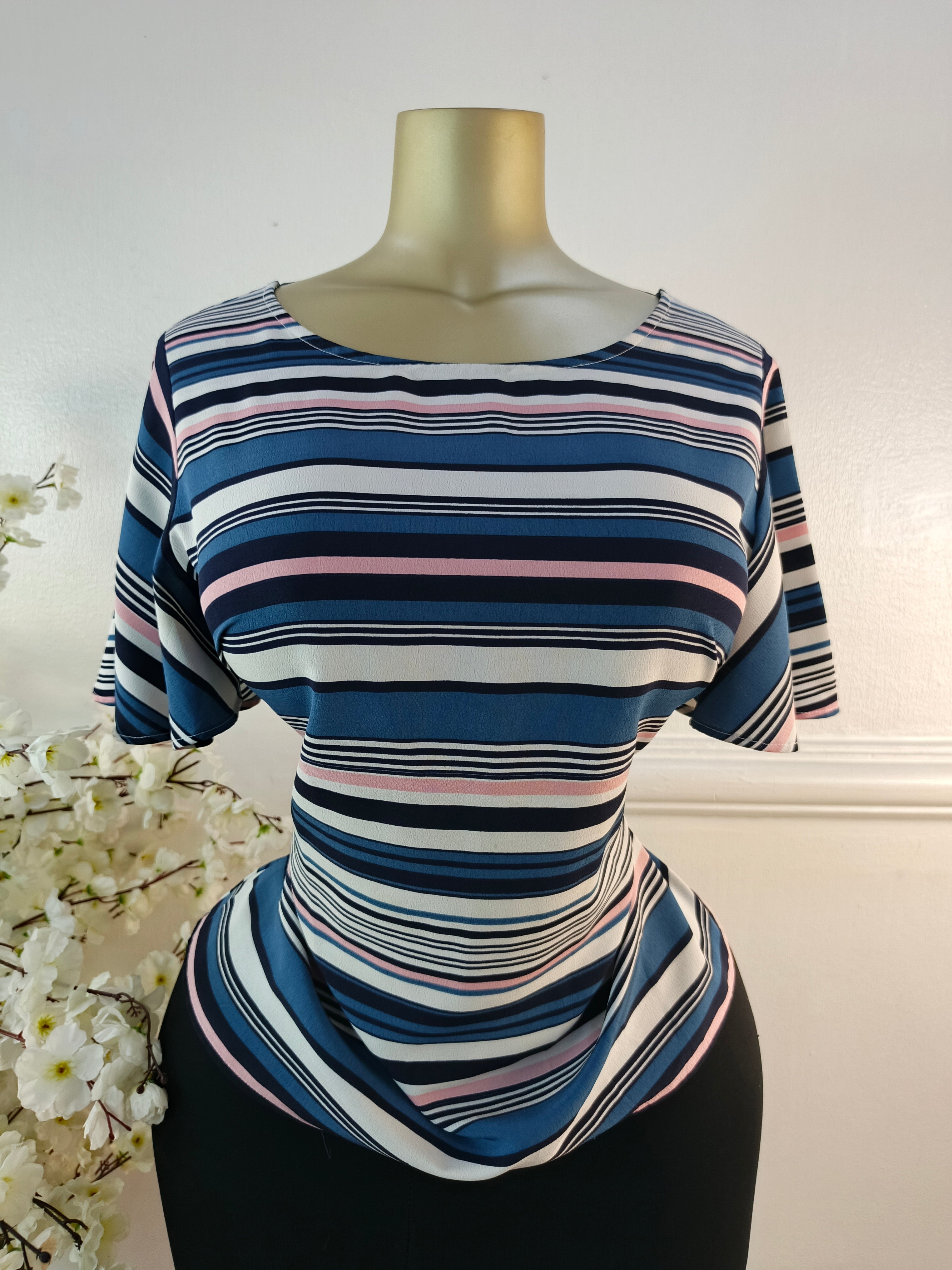 TOP UK SIZE 14