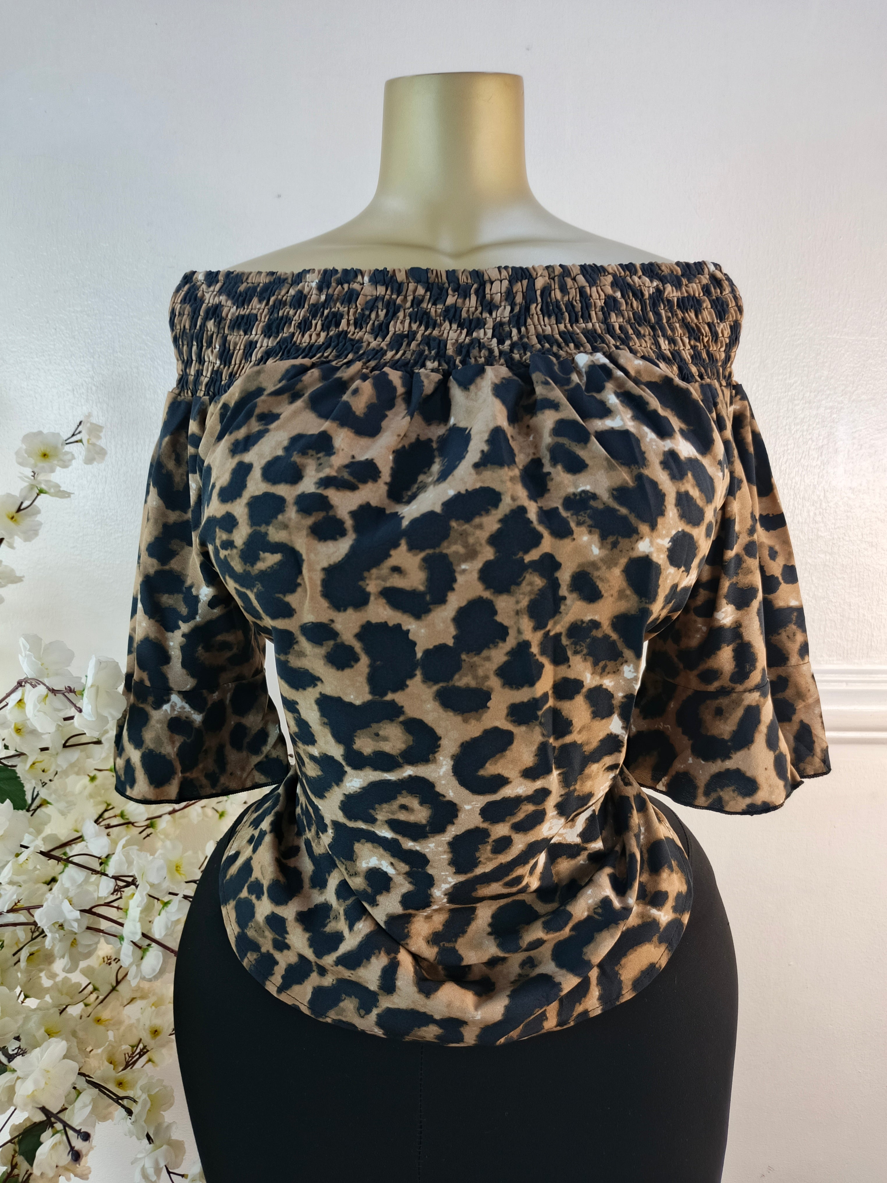 TOP UK SIZE 18