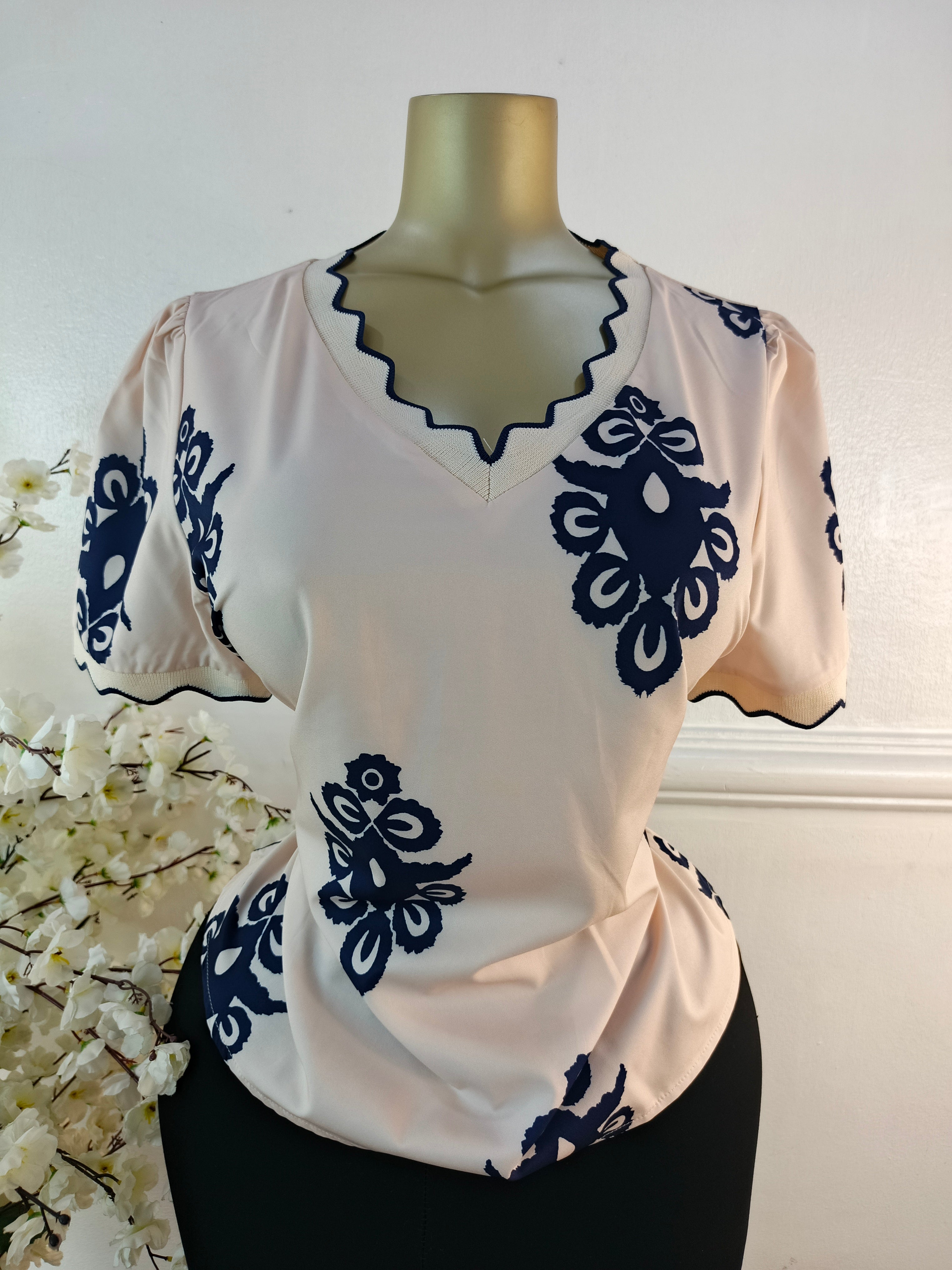 TOP UK SIZE 16