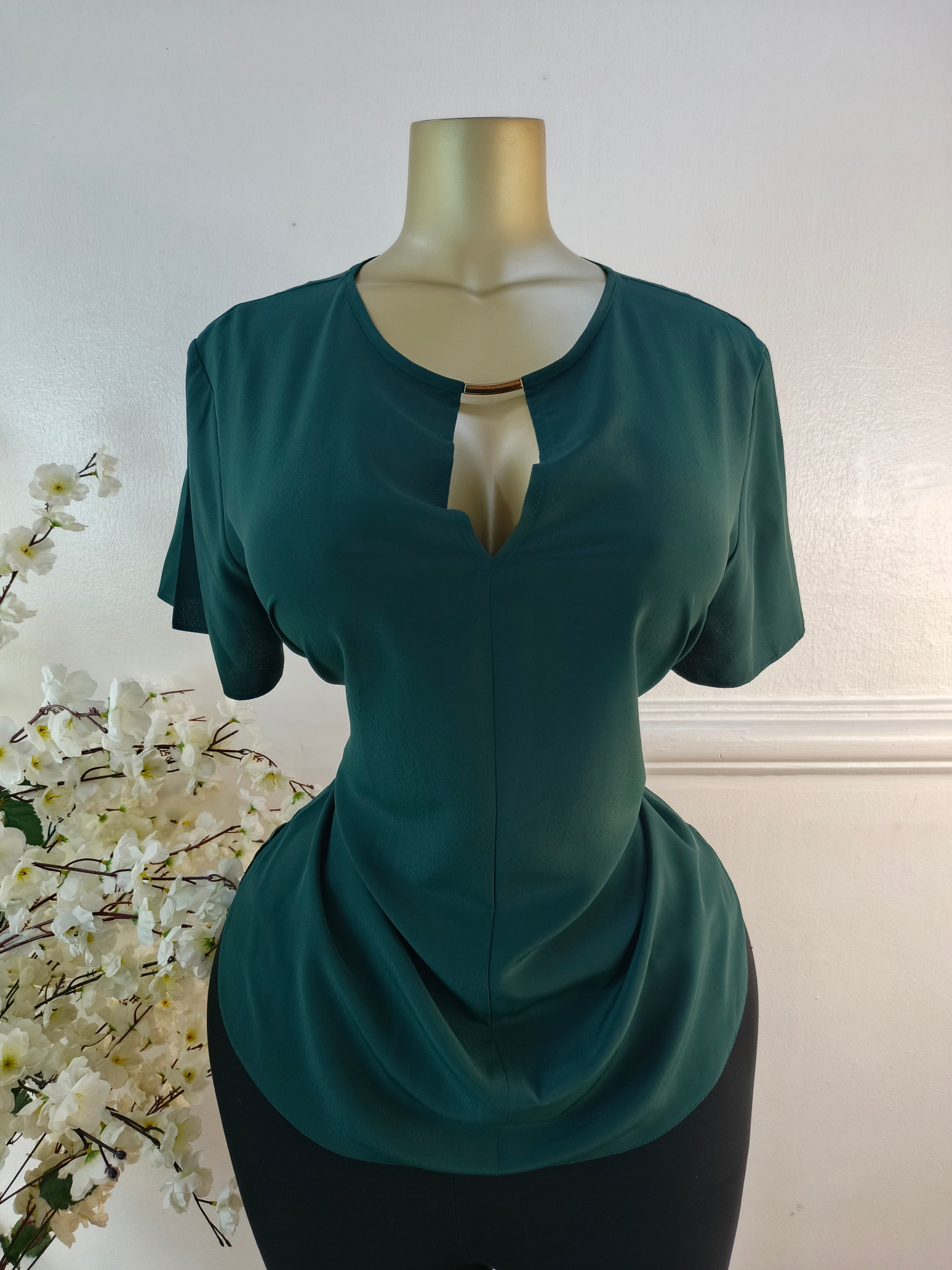 TOP UK SIZE 16