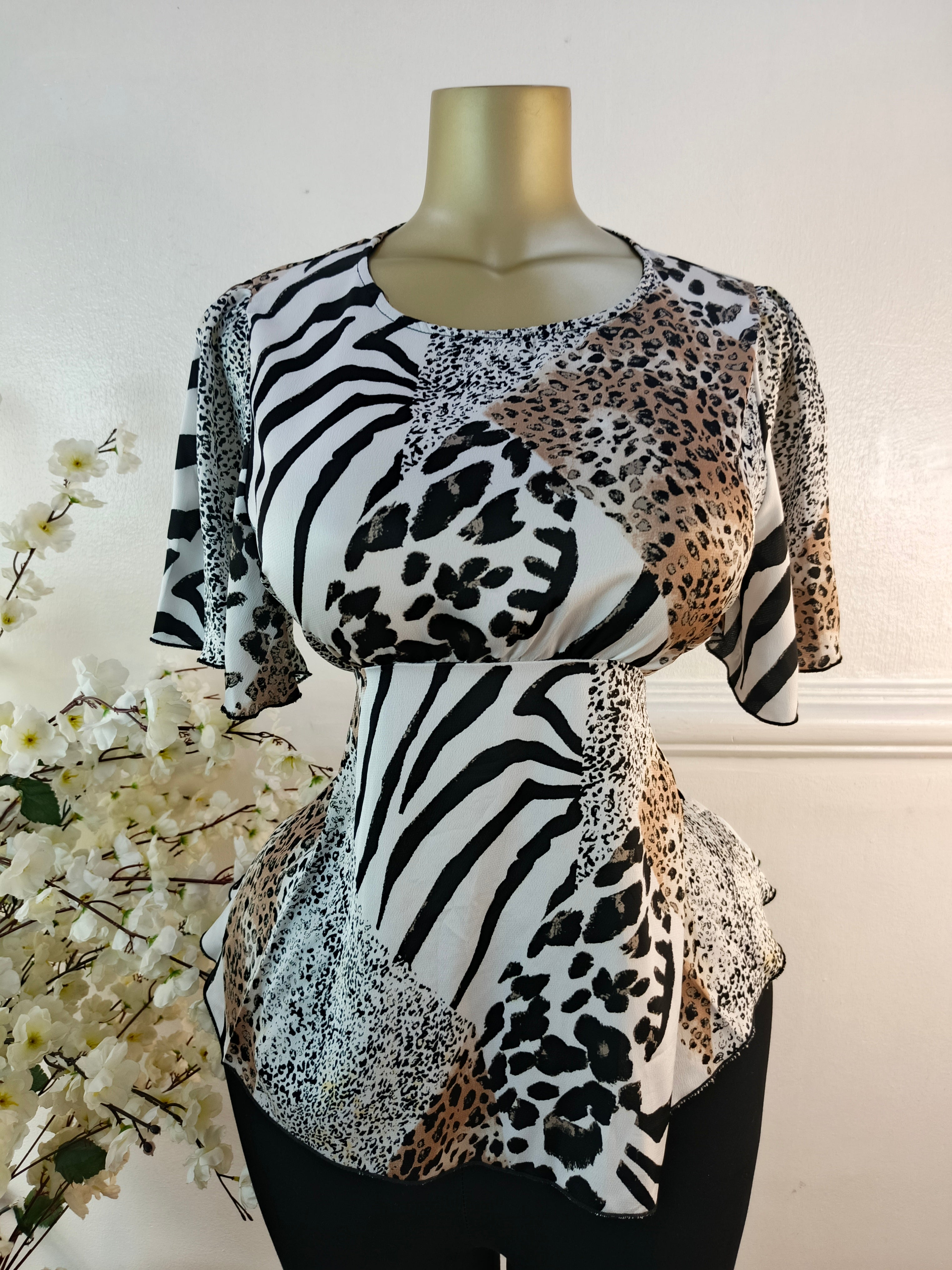 GIRL IN MIND UK SIZE 14