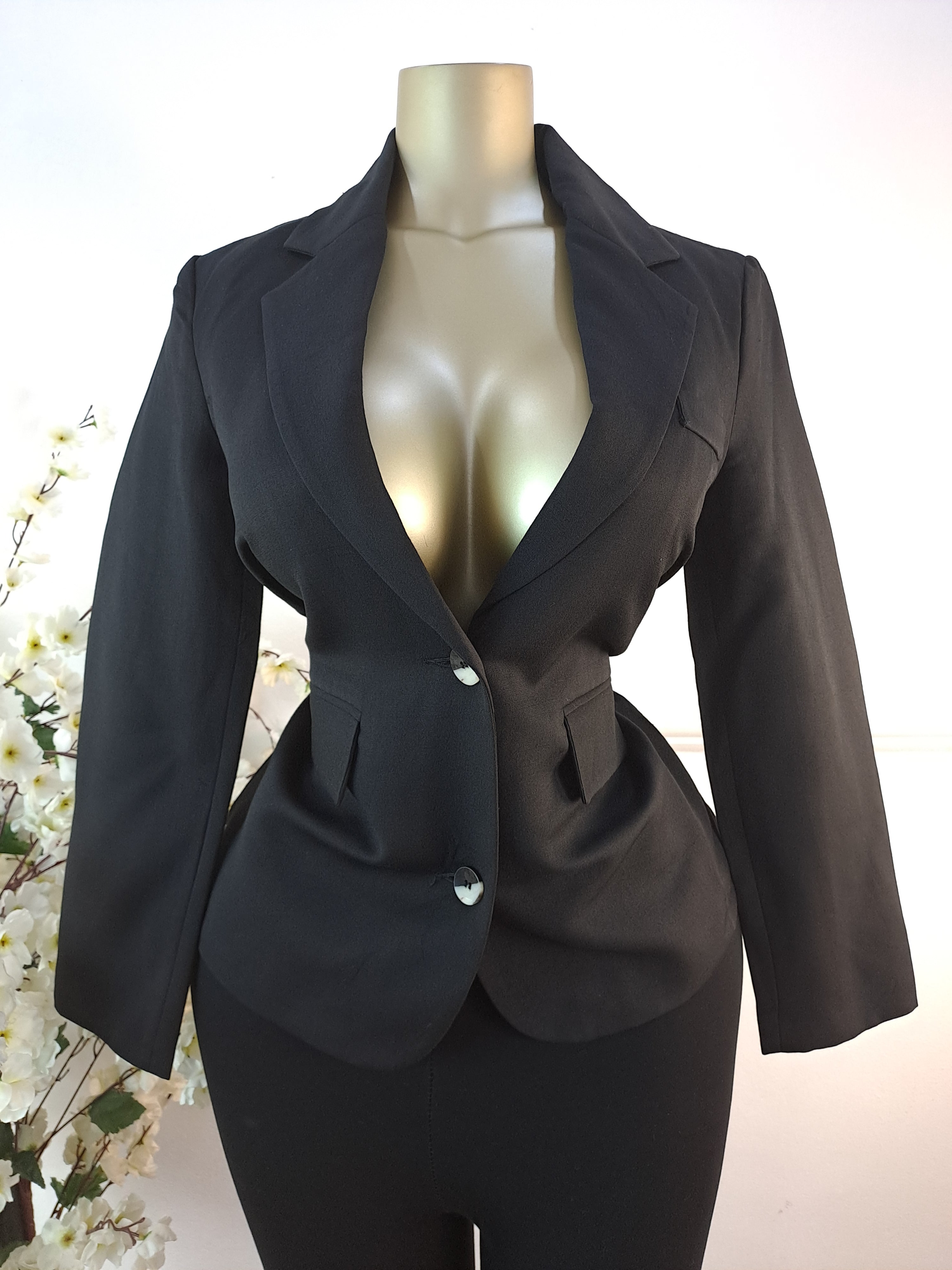 BOOHOO UK SIZE 8 [LENGTH 28 INCHES]