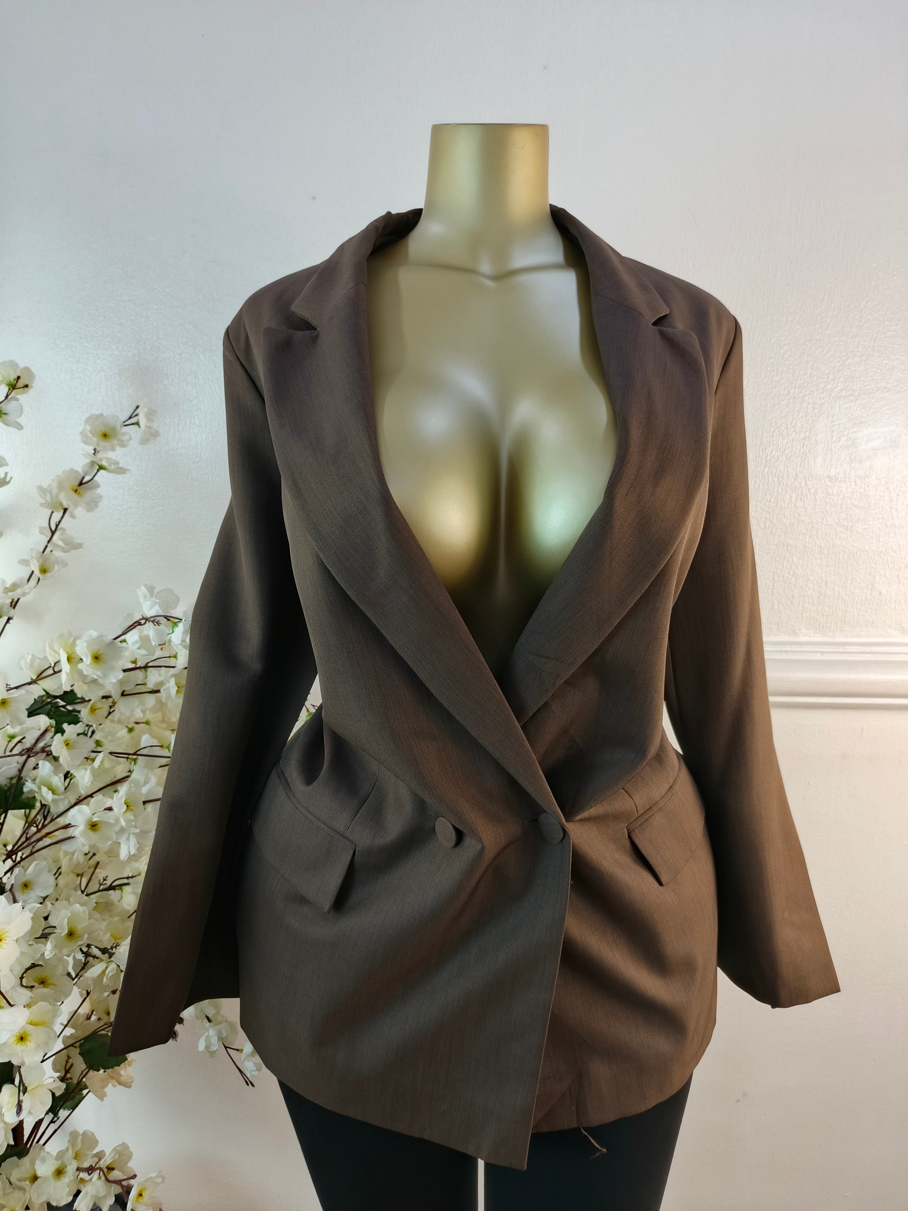 ASOS UK SIZE 12 [LENGTH 31 INCHES]