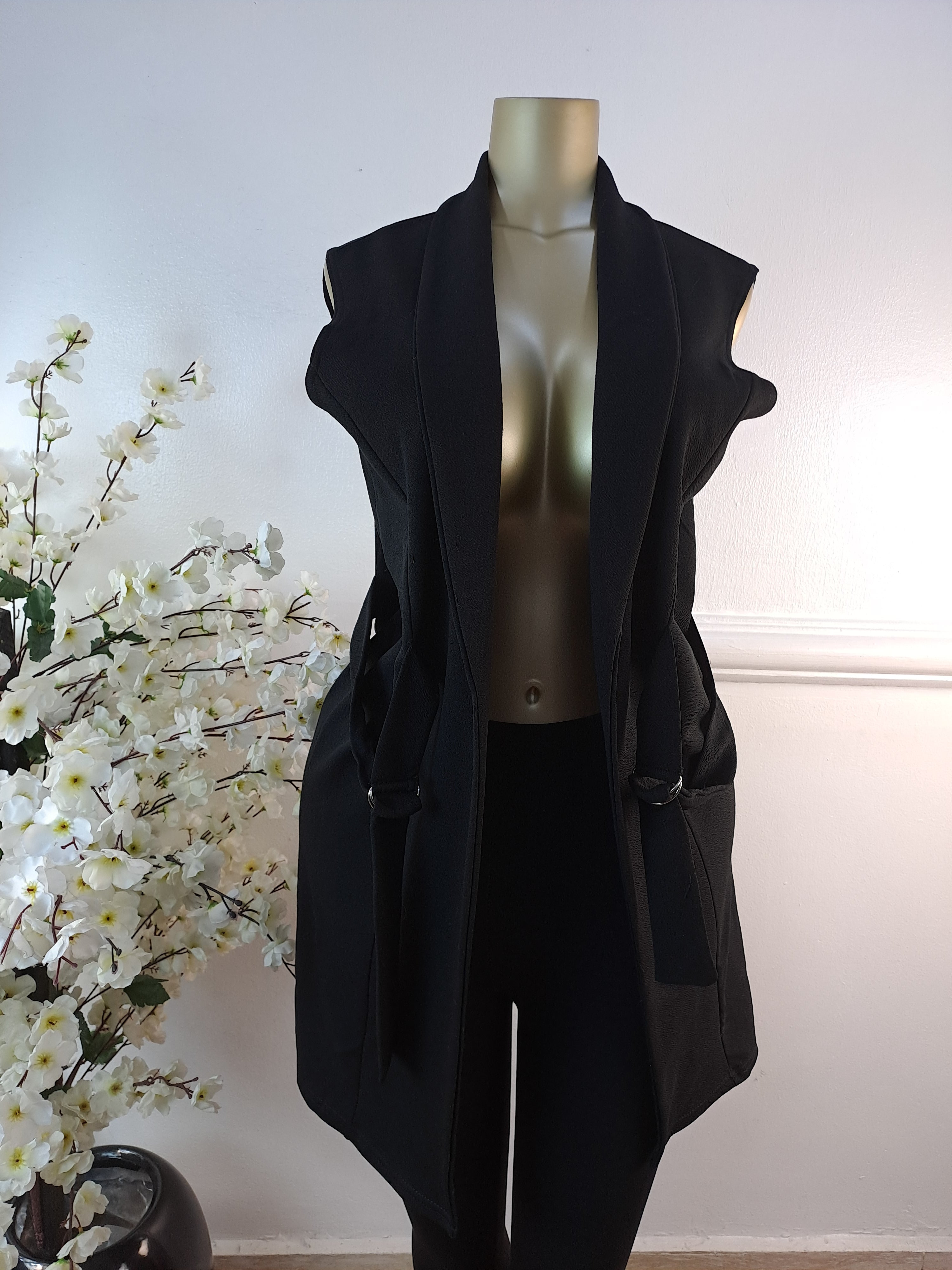 QUIZ UK SIZE 14 [LENGTH 37 INCHES]
