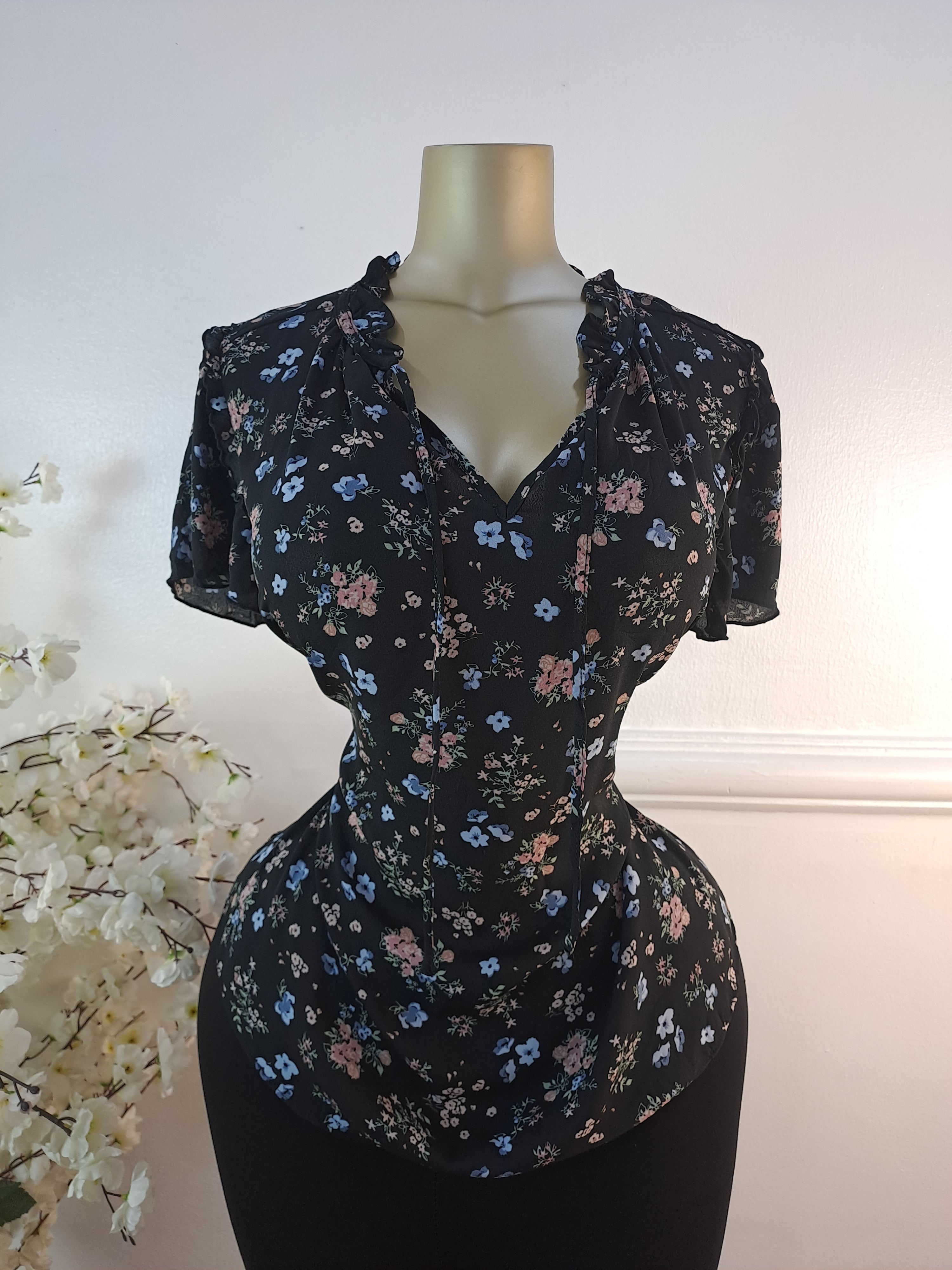 TAMARA UK SIZE 22