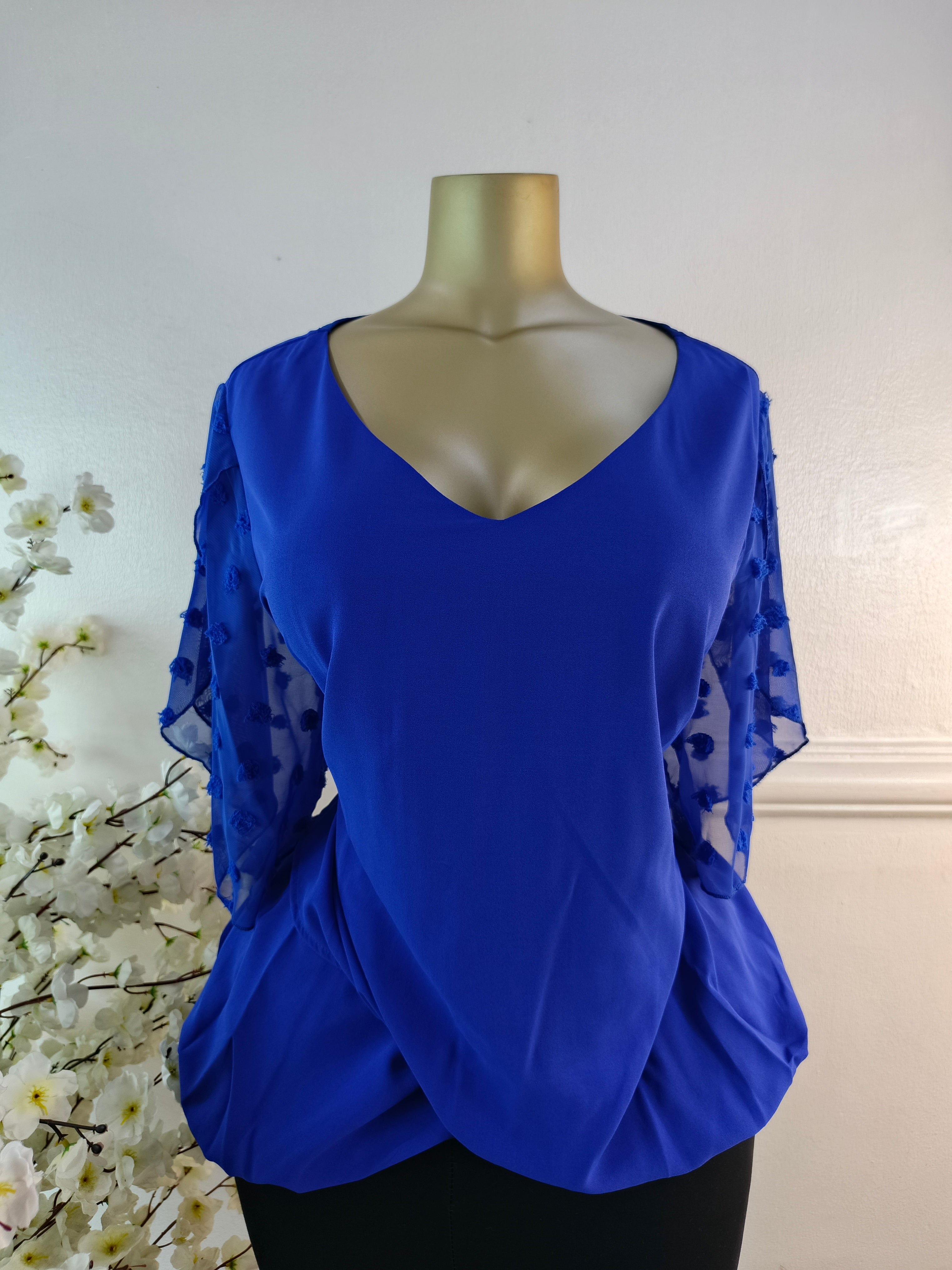 TOP UK SIZE 22