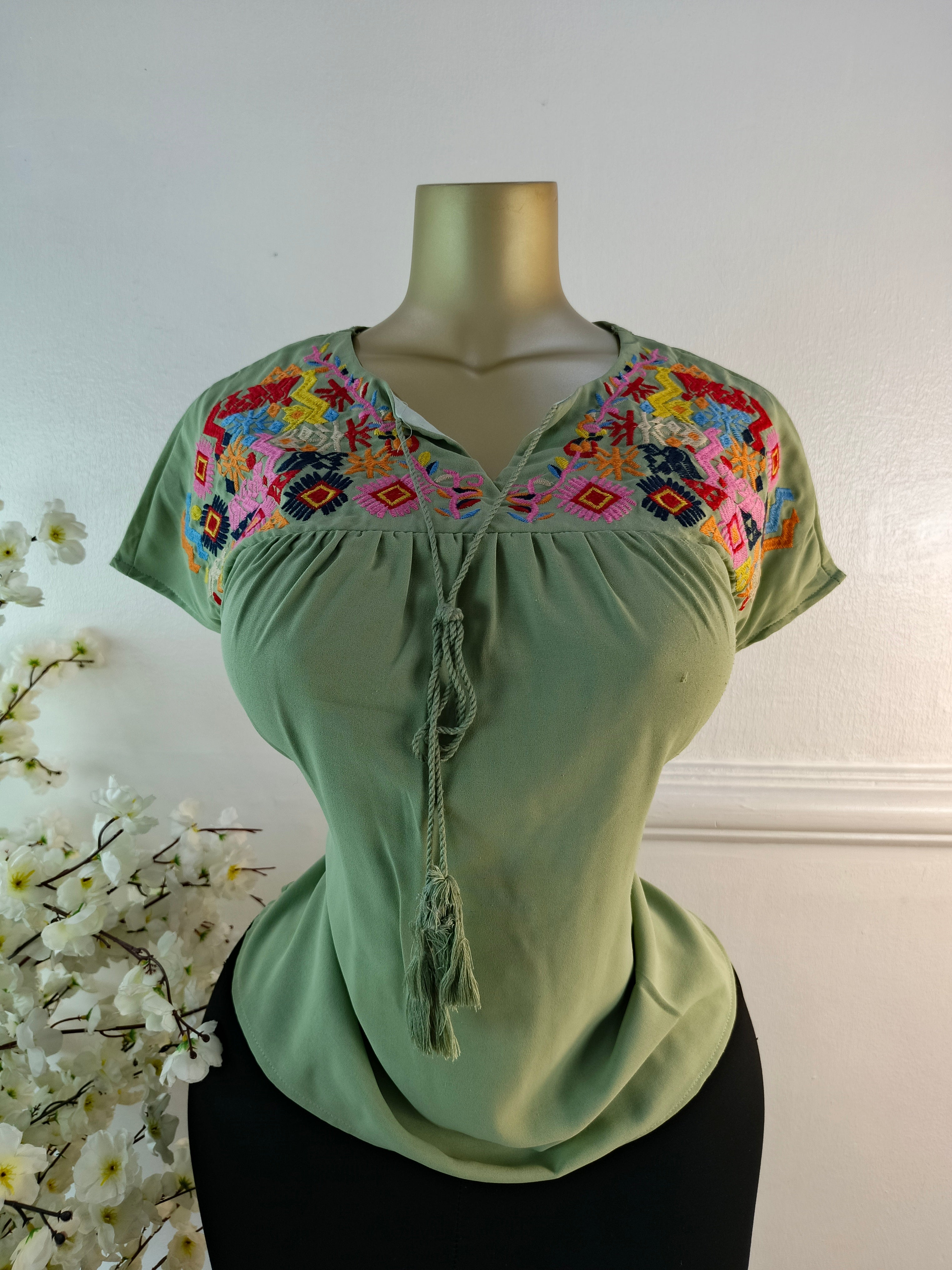 TOP UK SIZE 16
