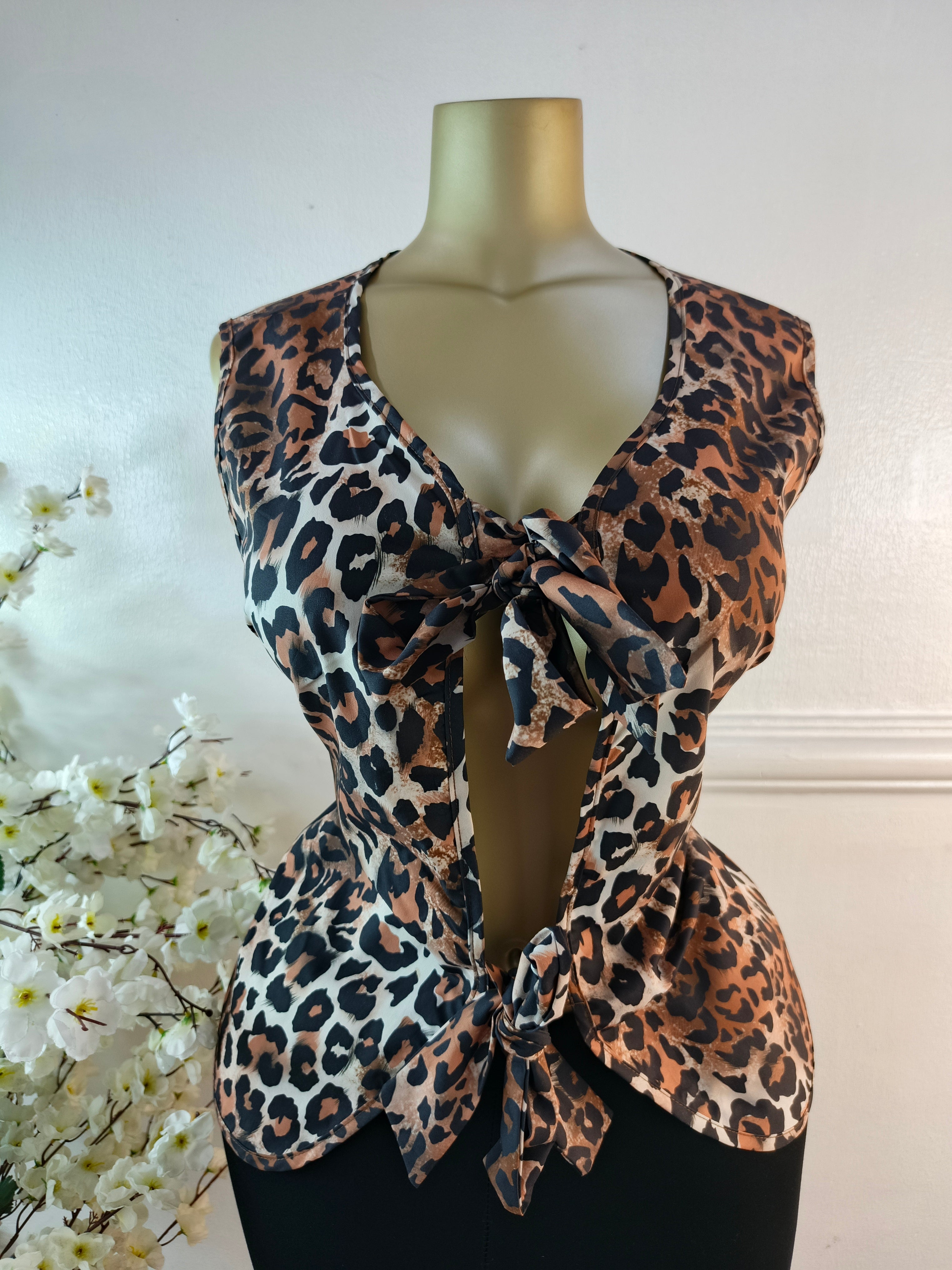TOP UK SIZE 24