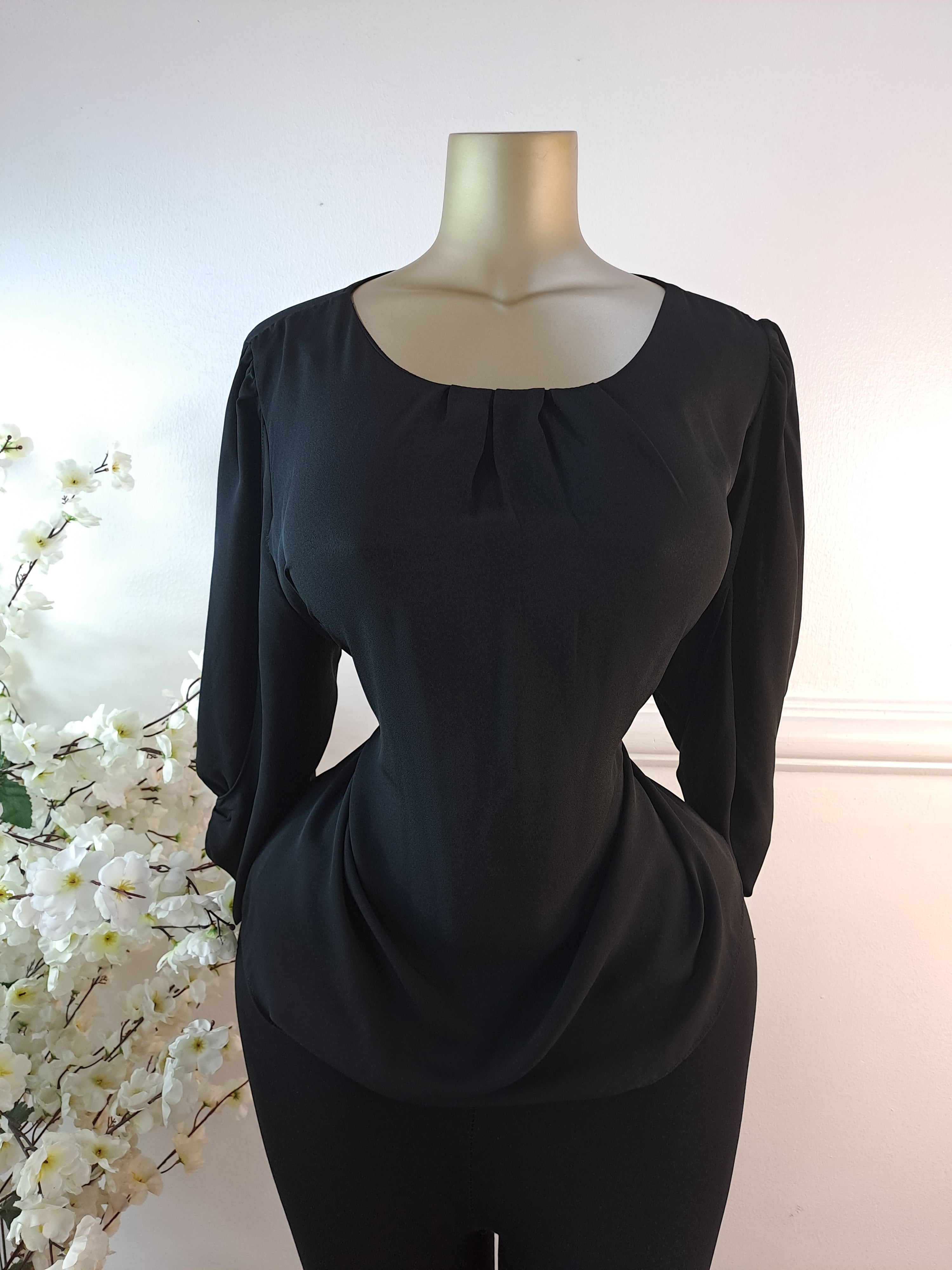 F&F UK SIZE 22
