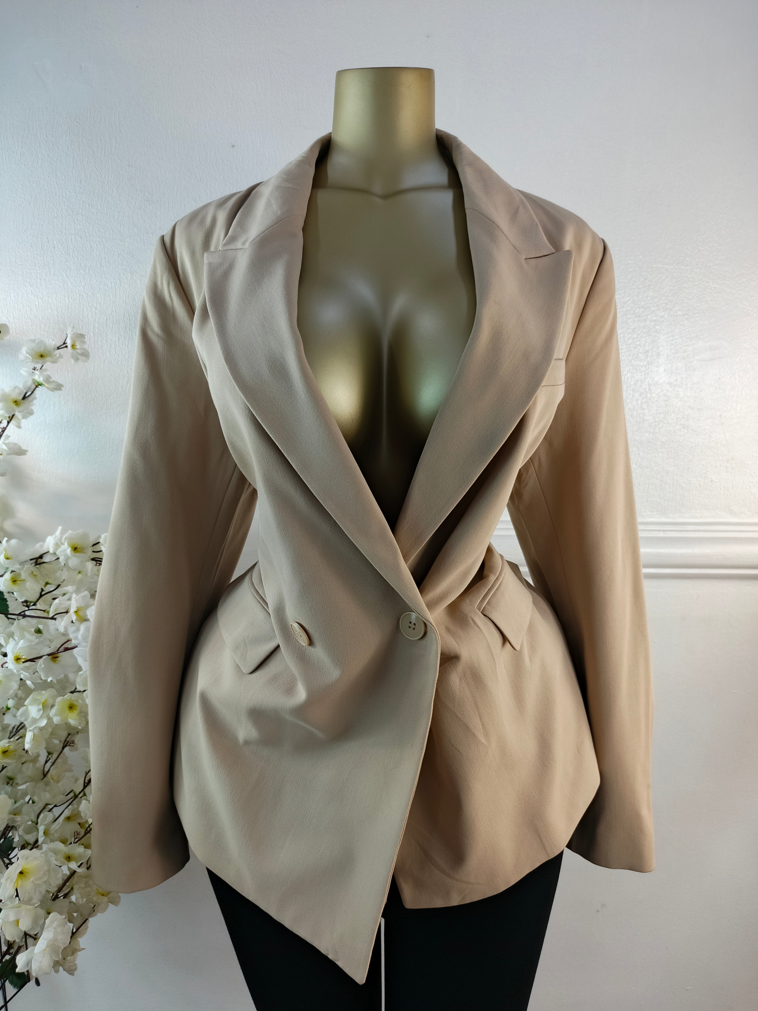 H&M UK SIZE 16 [LENGTH 31 INCHES]