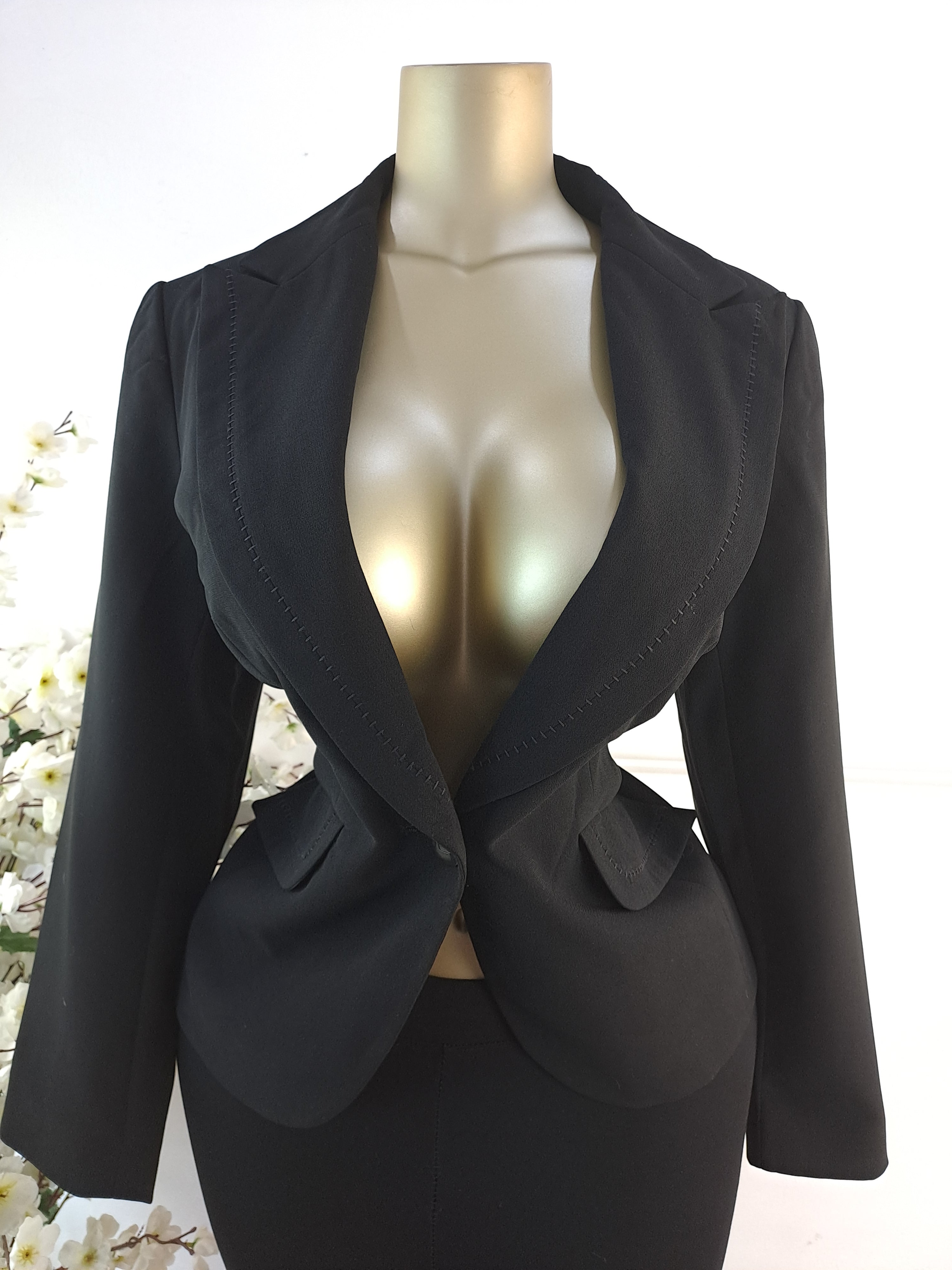 MARK & SPENCER UK SIZE 16 [LENGTH 27 INCHES]
