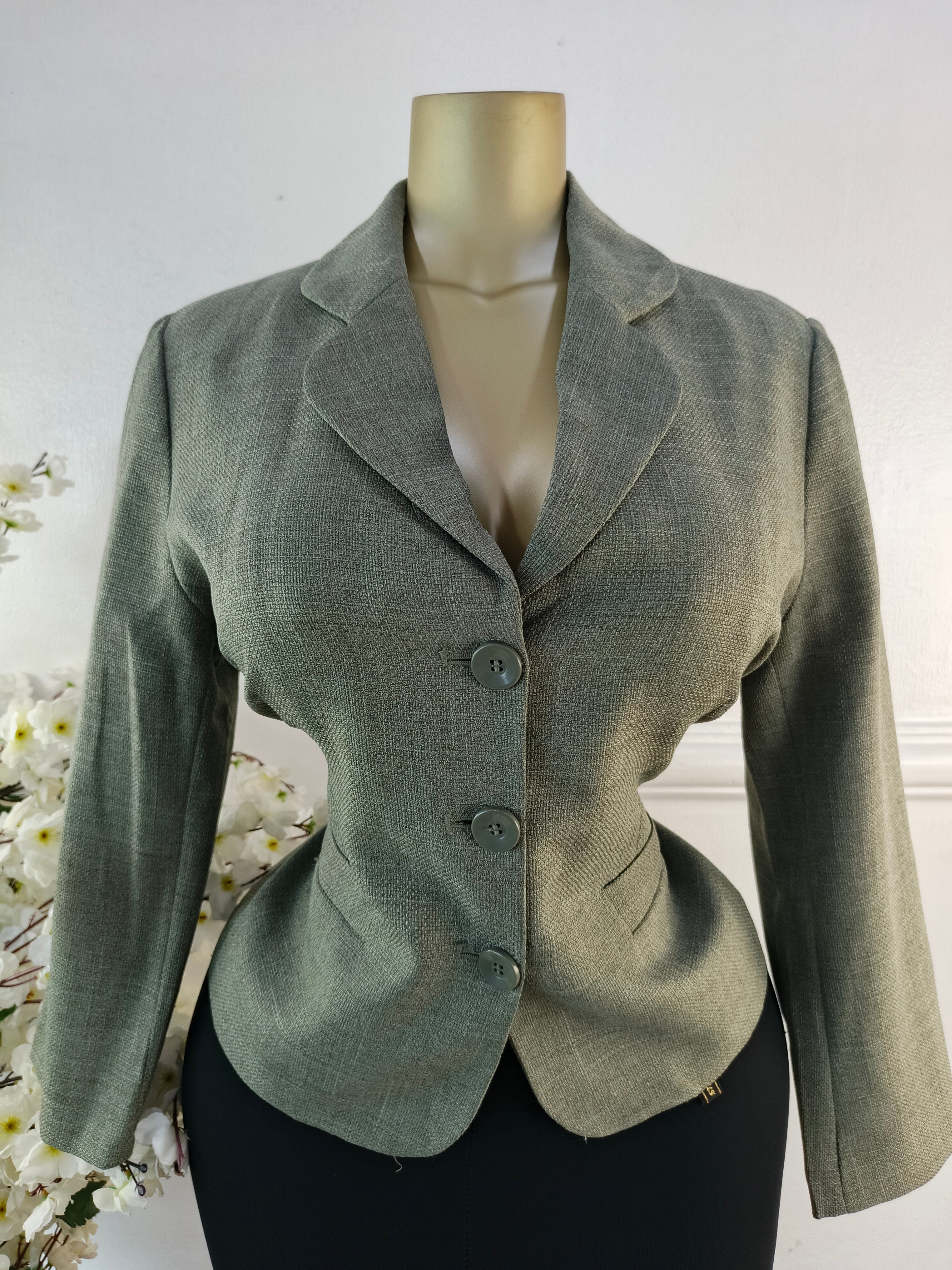EASTEX UK SIZE 16 [LENGTH 26 INCHES]