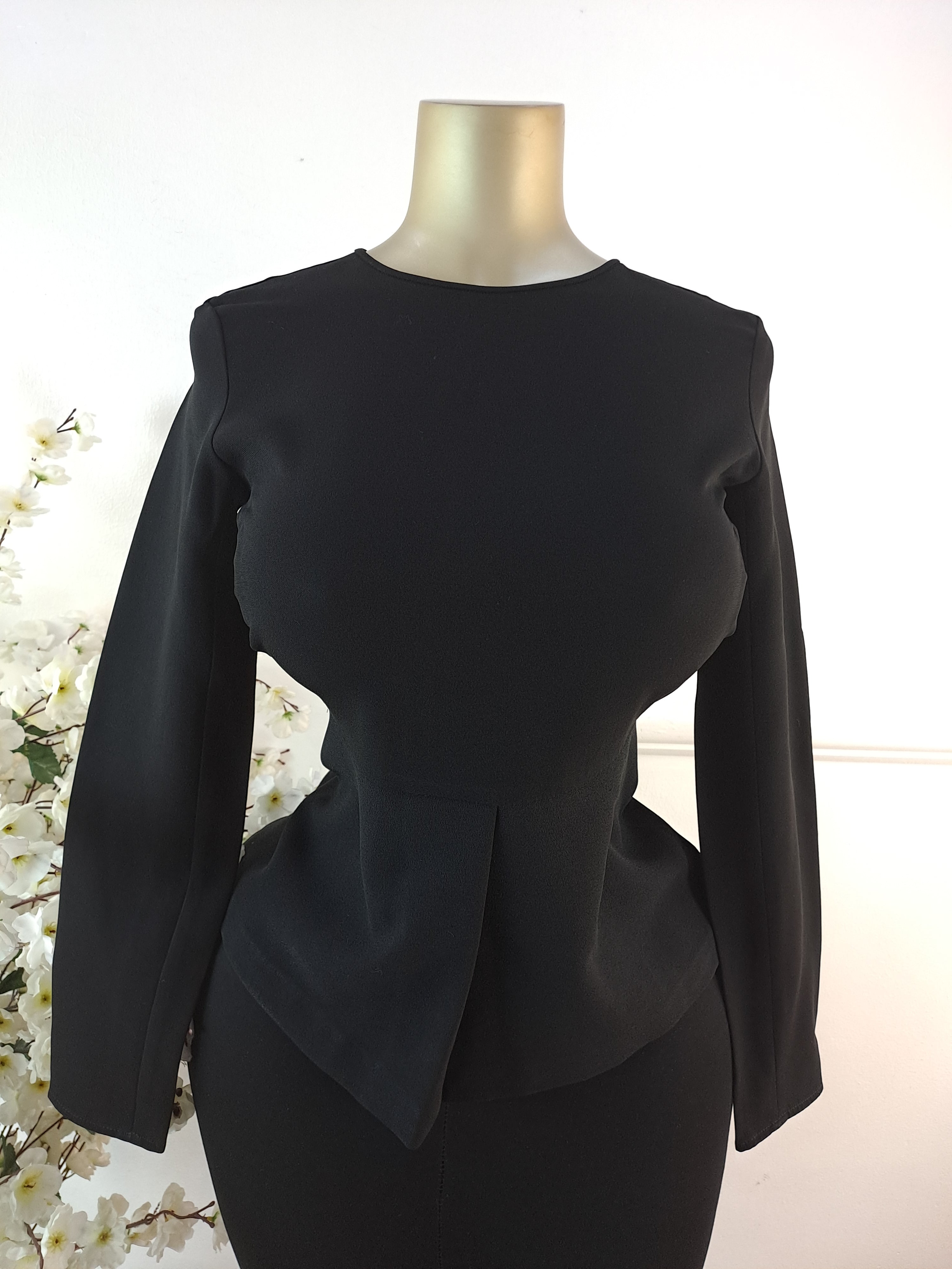 ZARA WOMAN UK SIZE 6