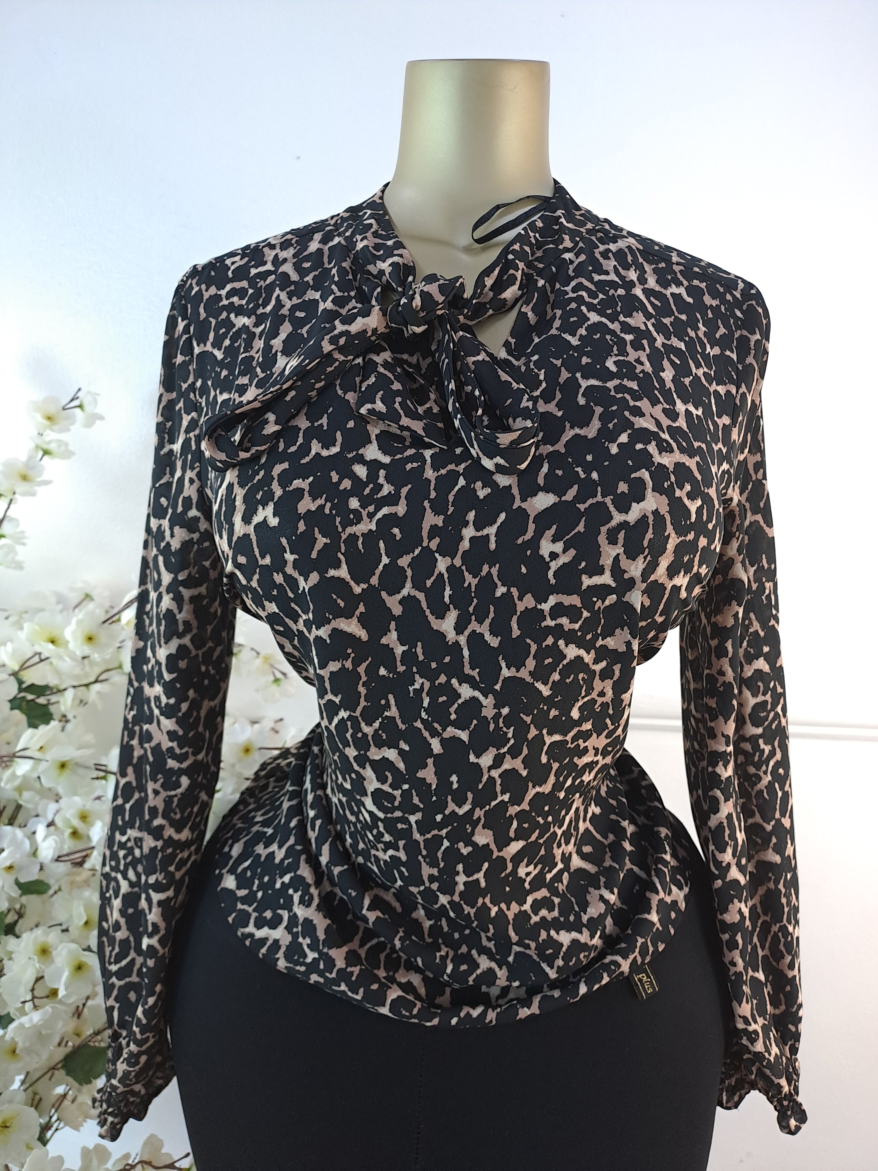 DUNNES UK SIZE 10