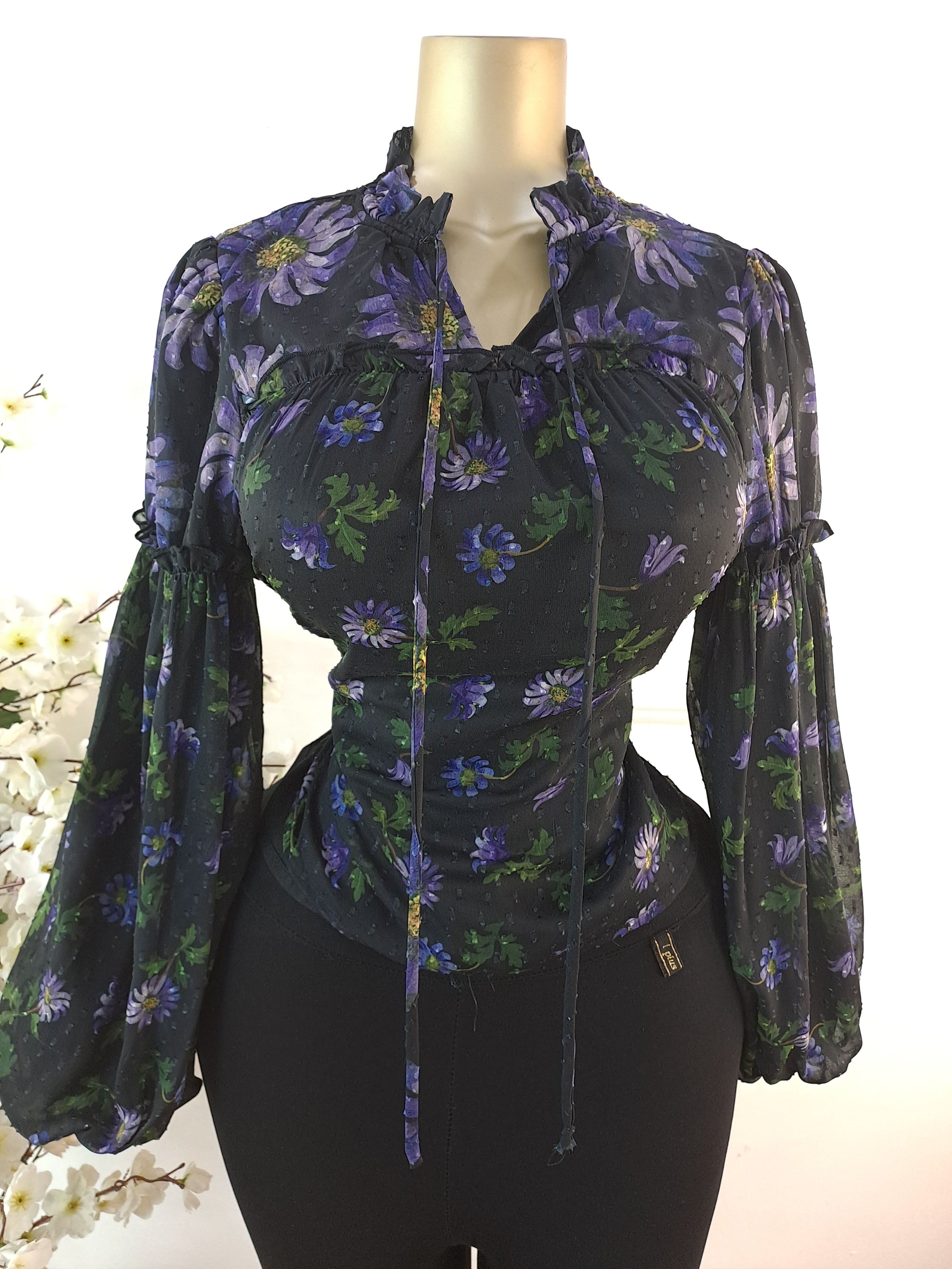 WARE HOUSE UK SIZE 10
